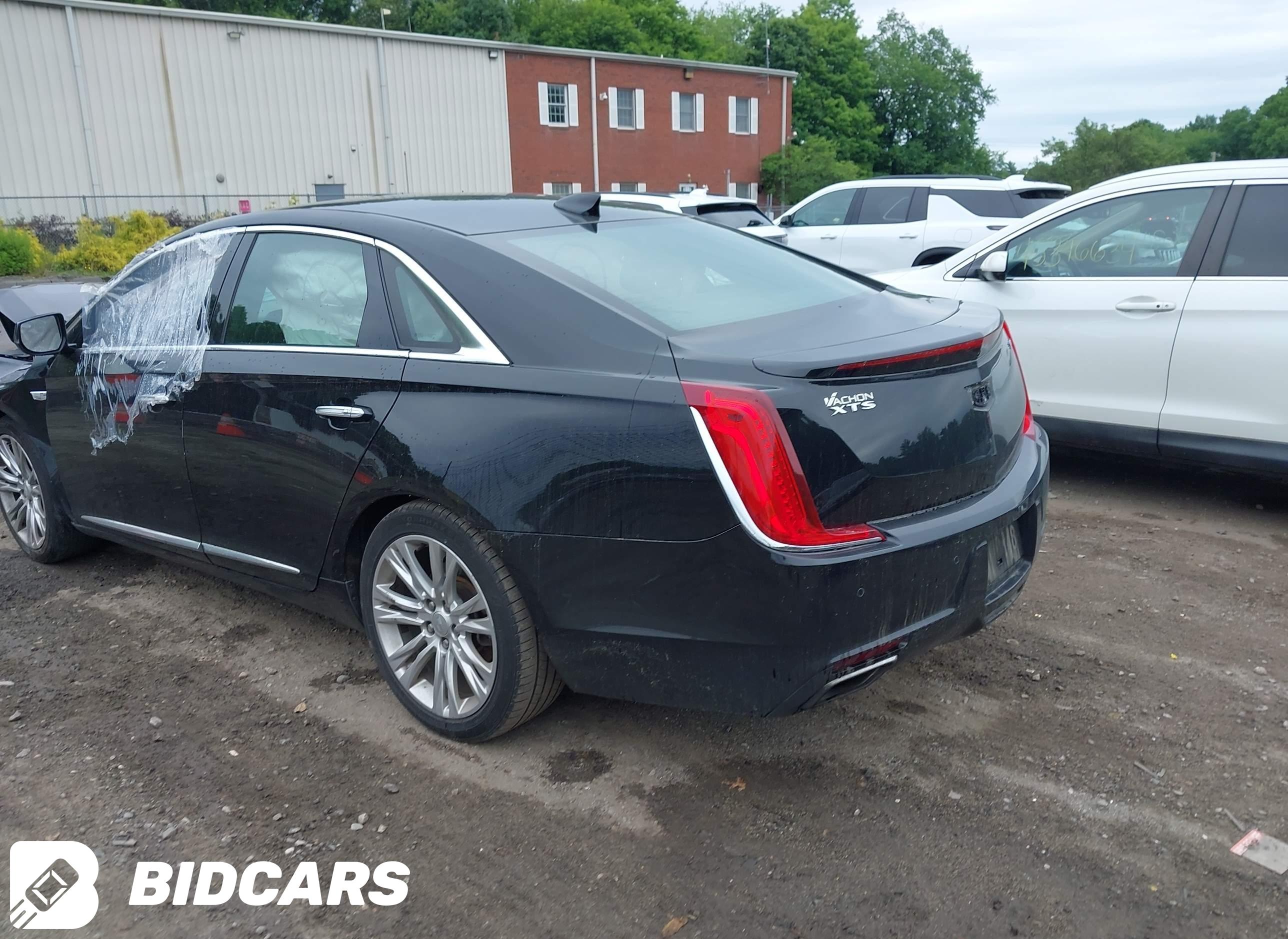 2018 Cadillac XTS, Luxury