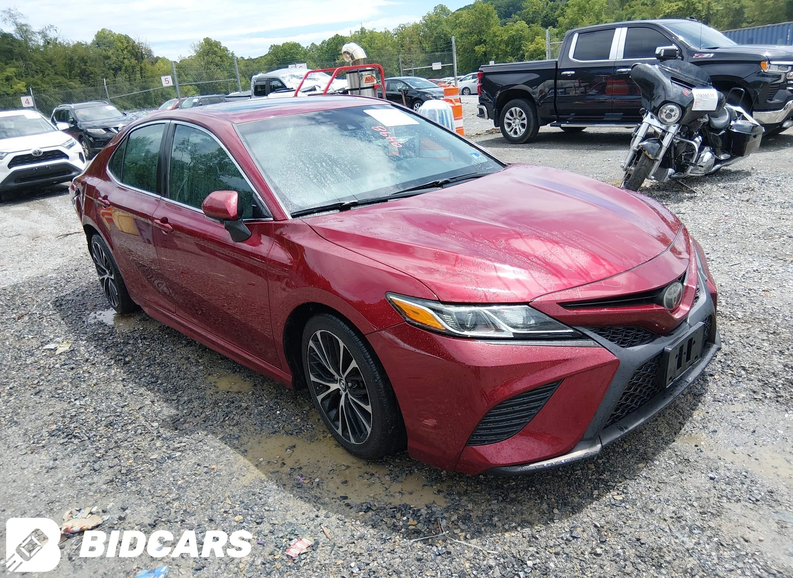 2018 Toyota Camry, SE