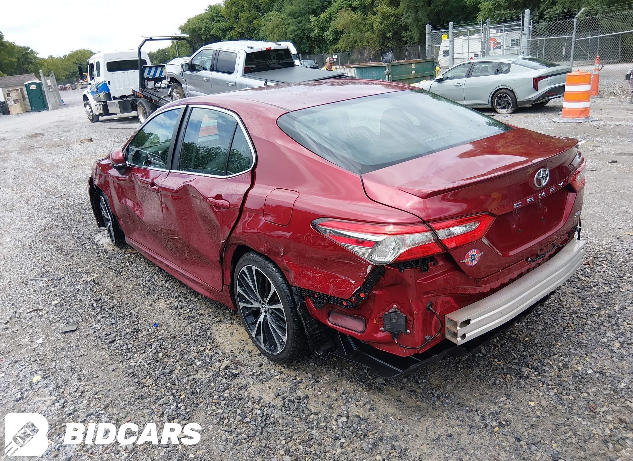 2018 Toyota Camry, SE