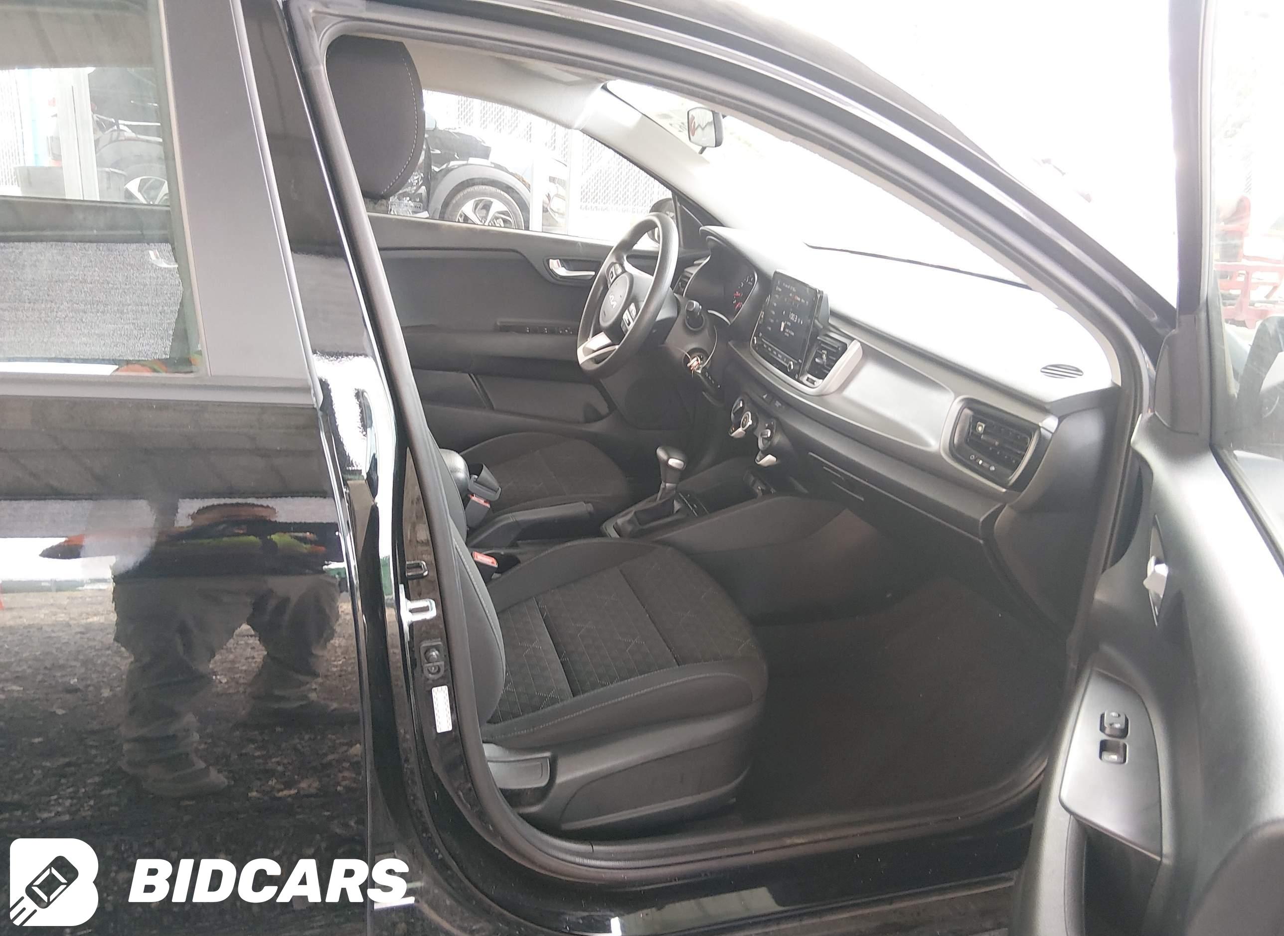 2023 KIA Rio, S