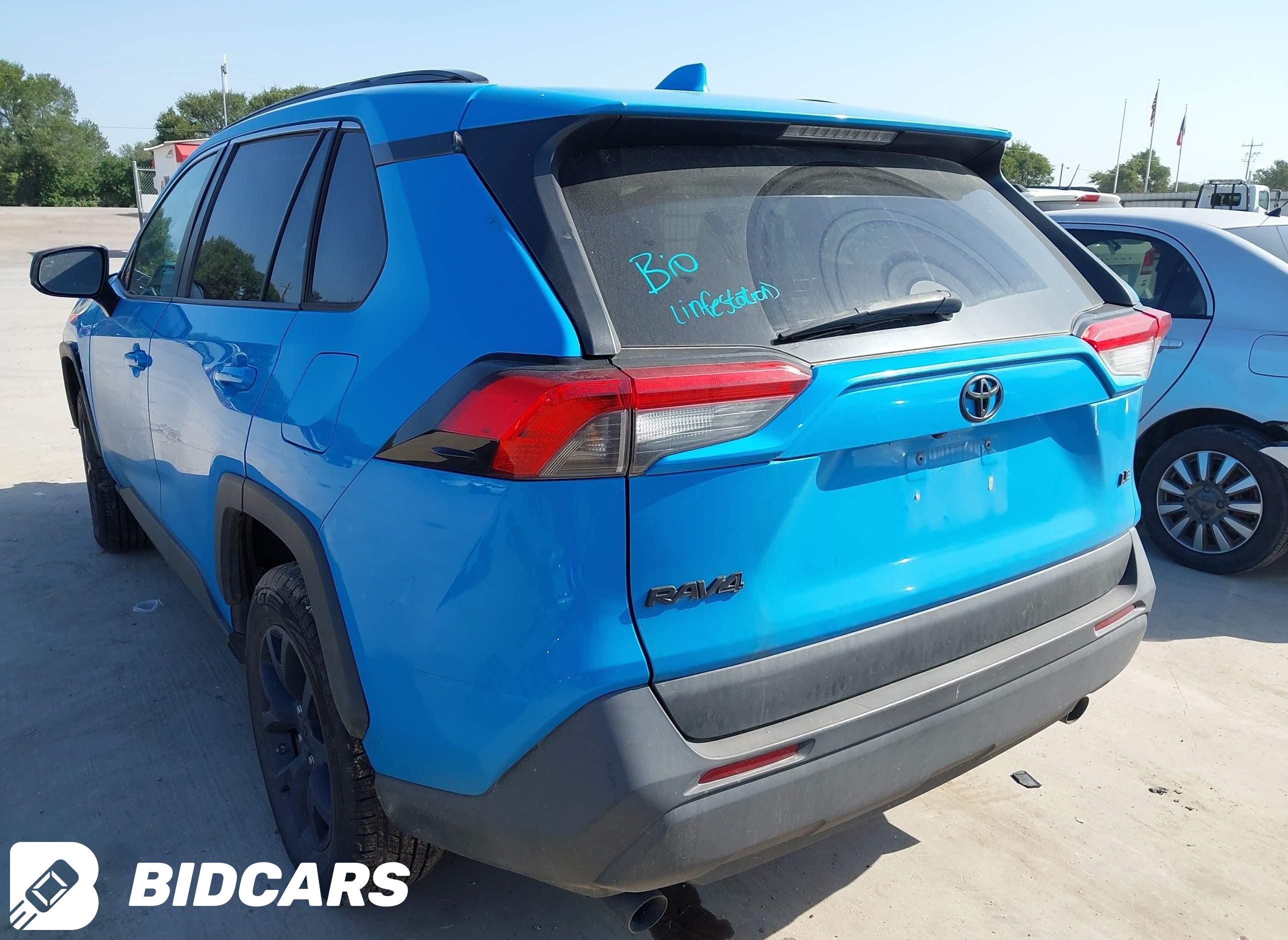 2021 Toyota RAV4, LE