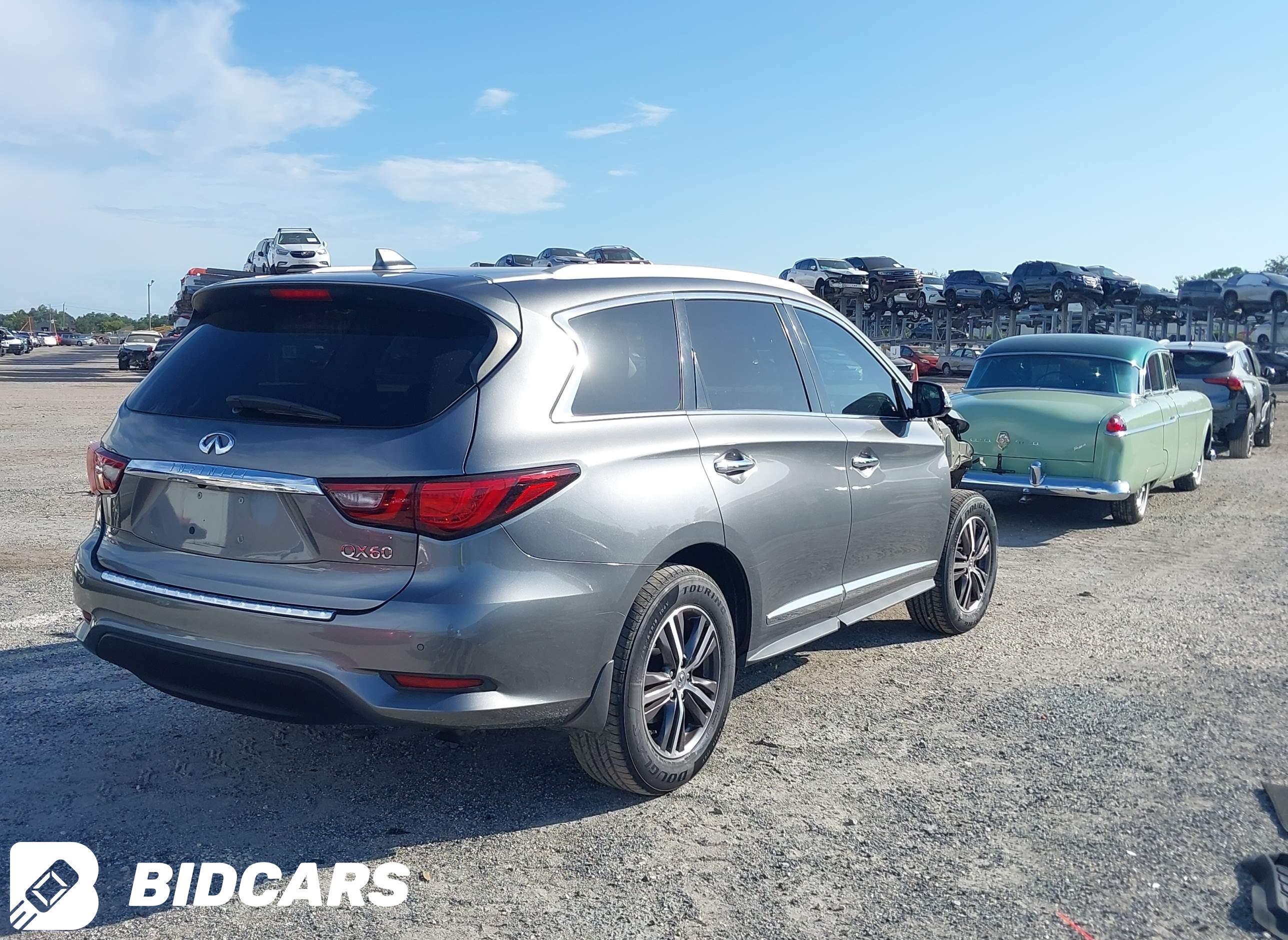 2019 Infiniti QX60, Luxe