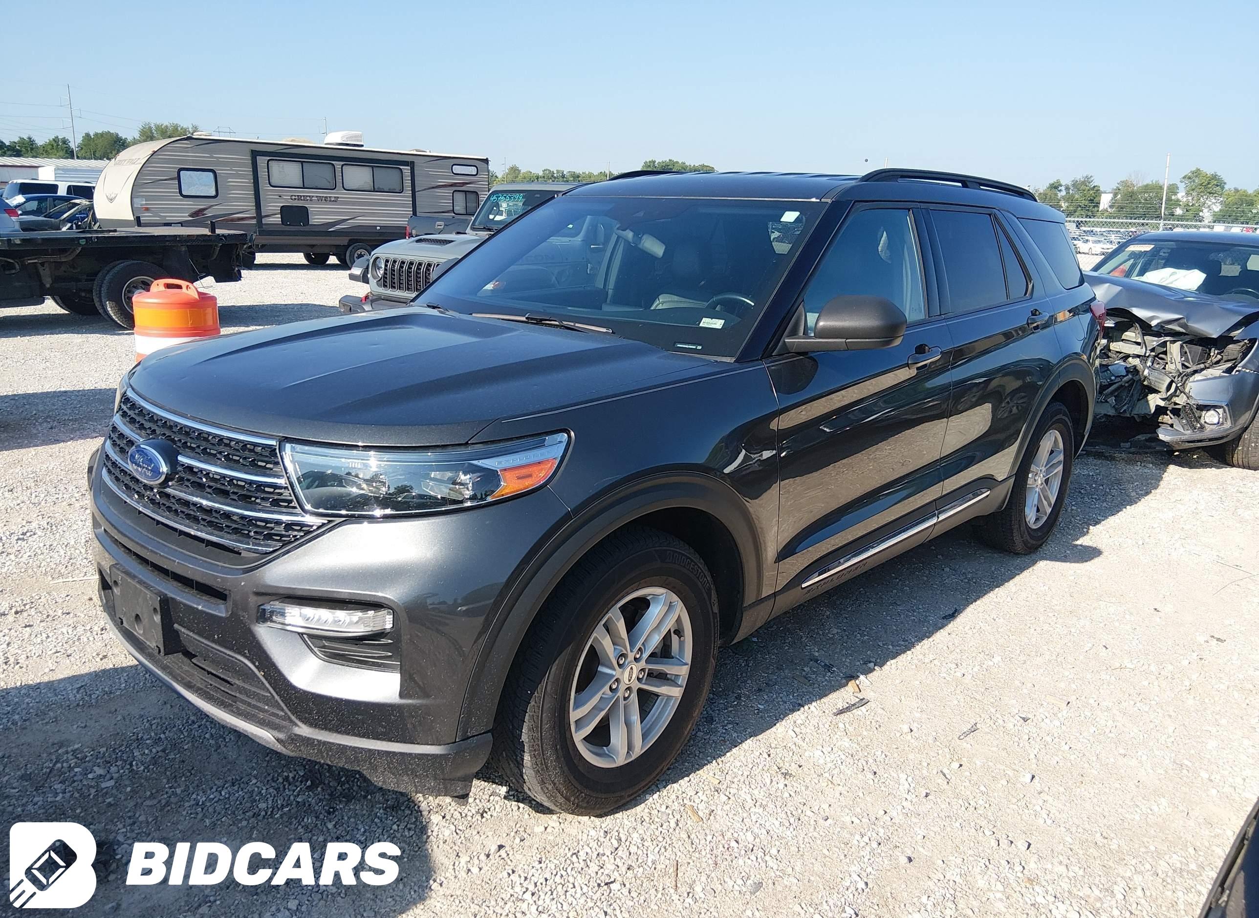 2020 Ford Explorer, Xlt