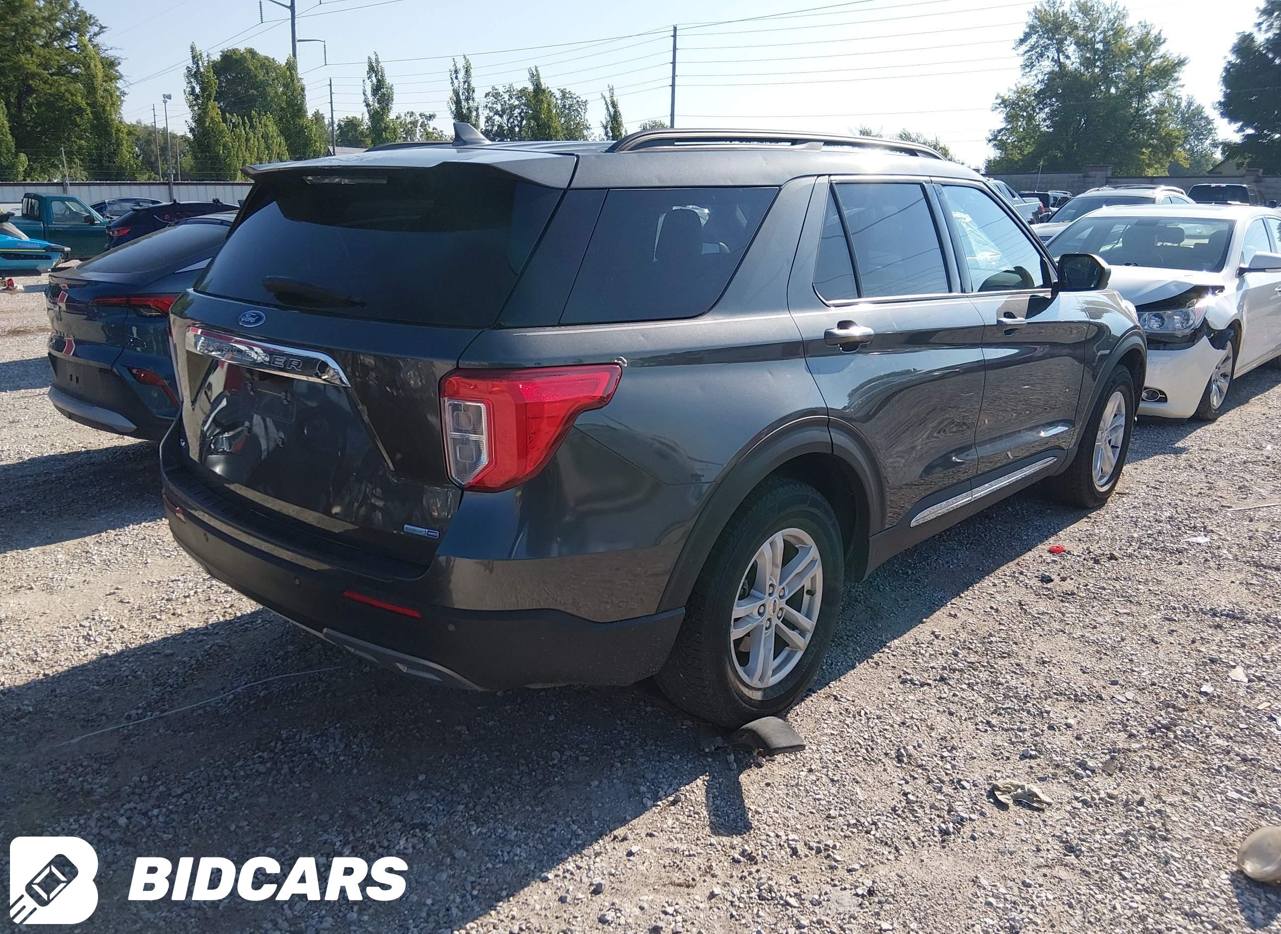 2020 Ford Explorer, Xlt