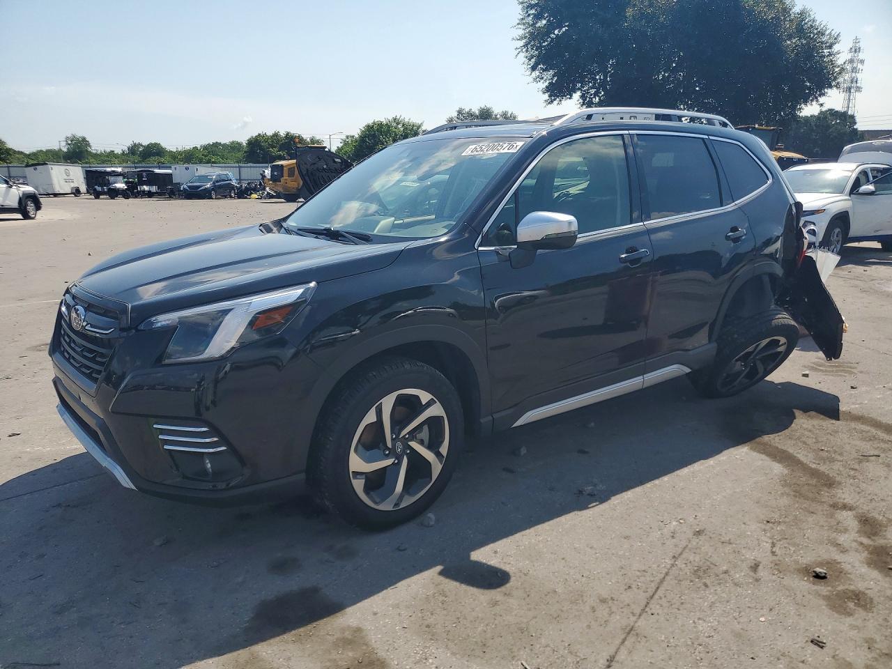2022 Subaru Forester, Touring
