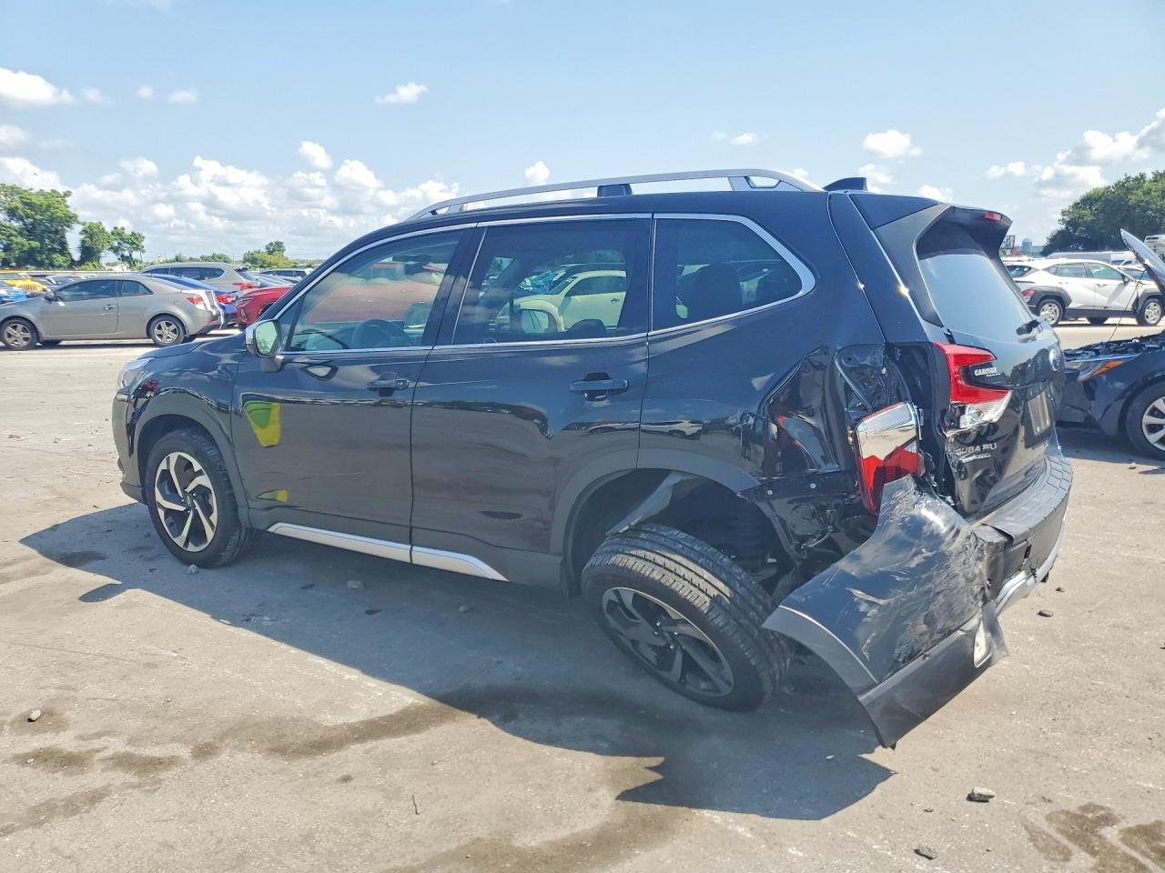 2022 Subaru Forester, Touring