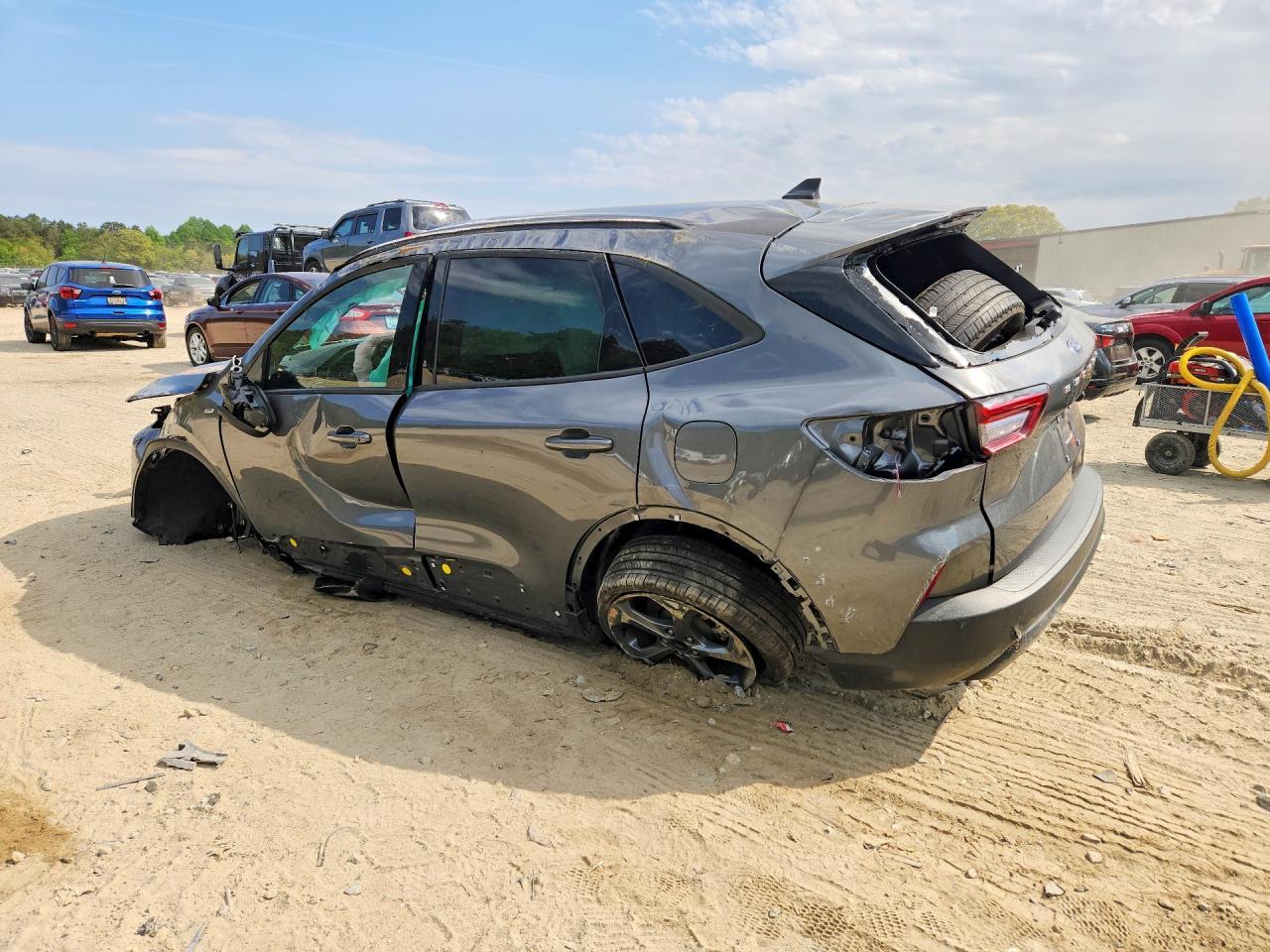 2025 Ford Escape, St Line