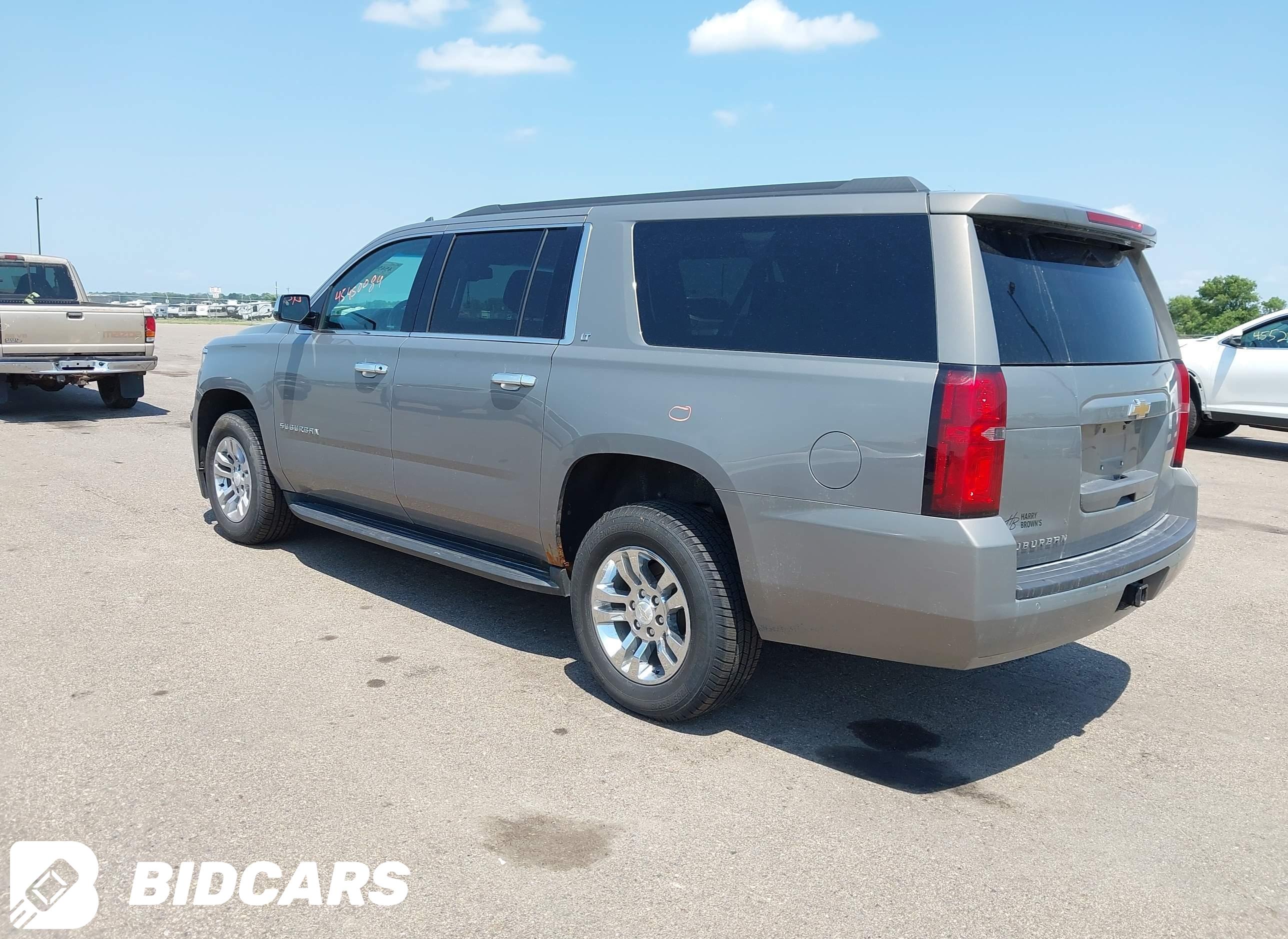 2018 Chevrolet Suburban, LT