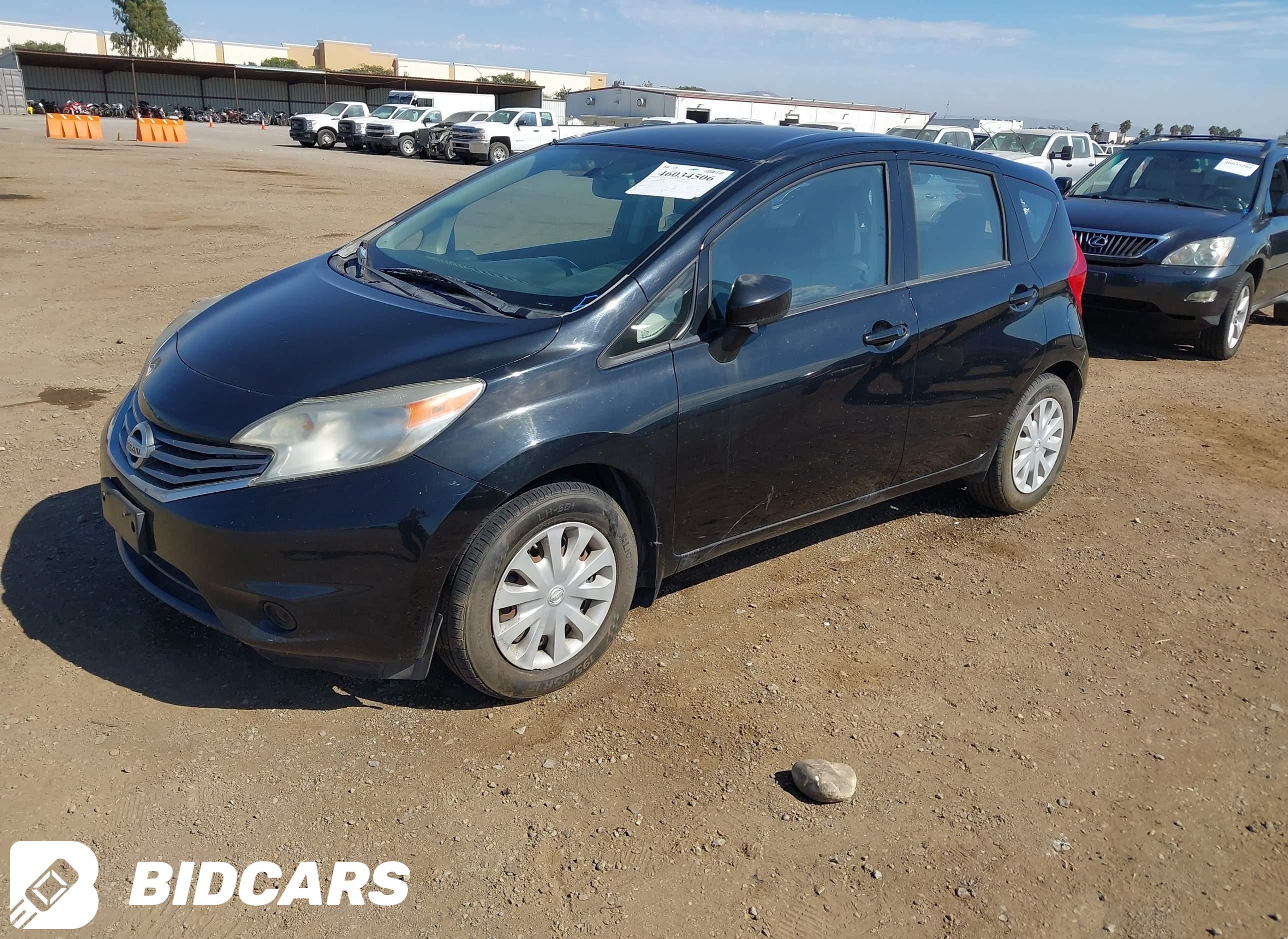 2015 Nissan Versa, Note SV