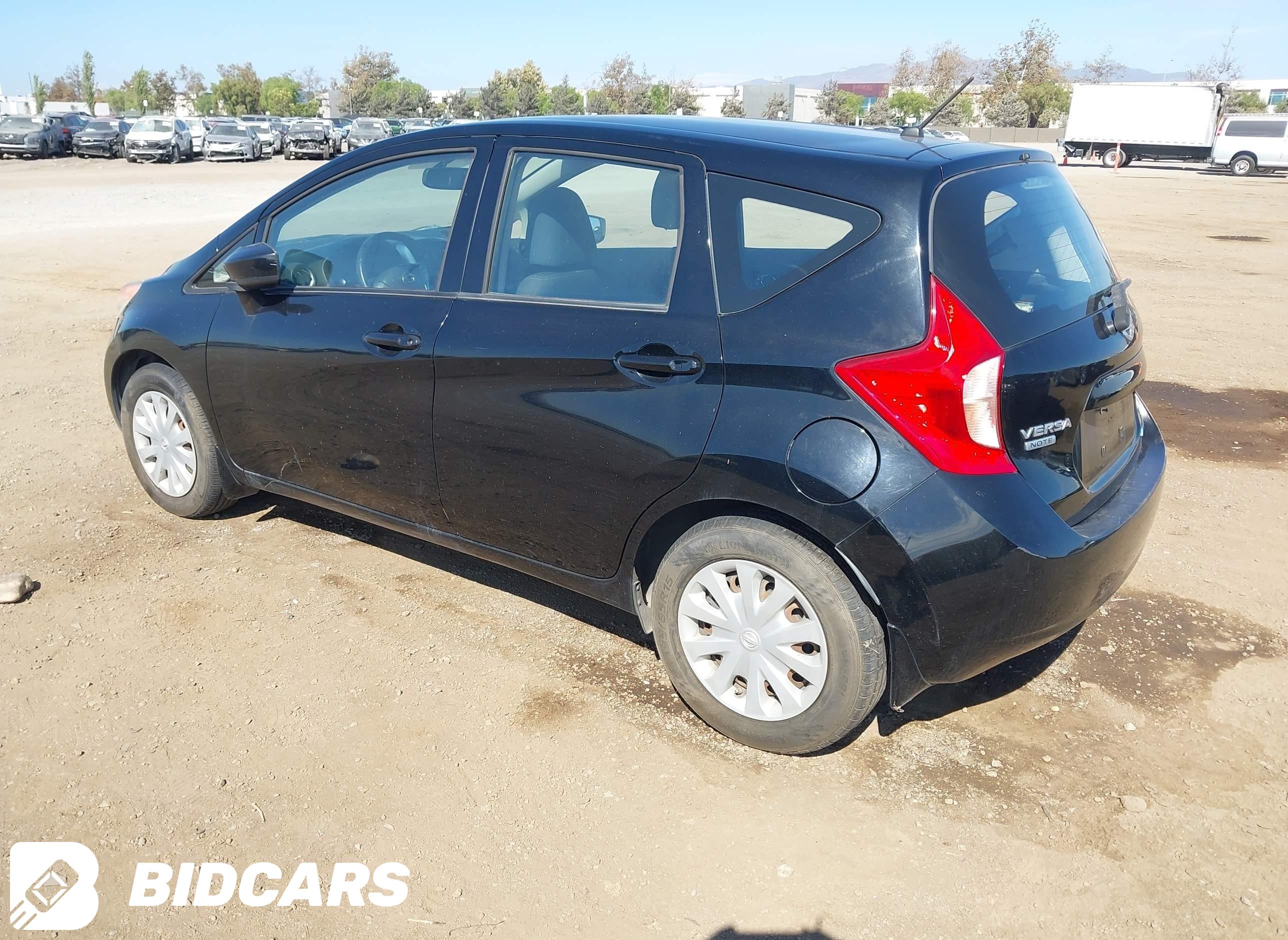 2015 Nissan Versa, Note SV