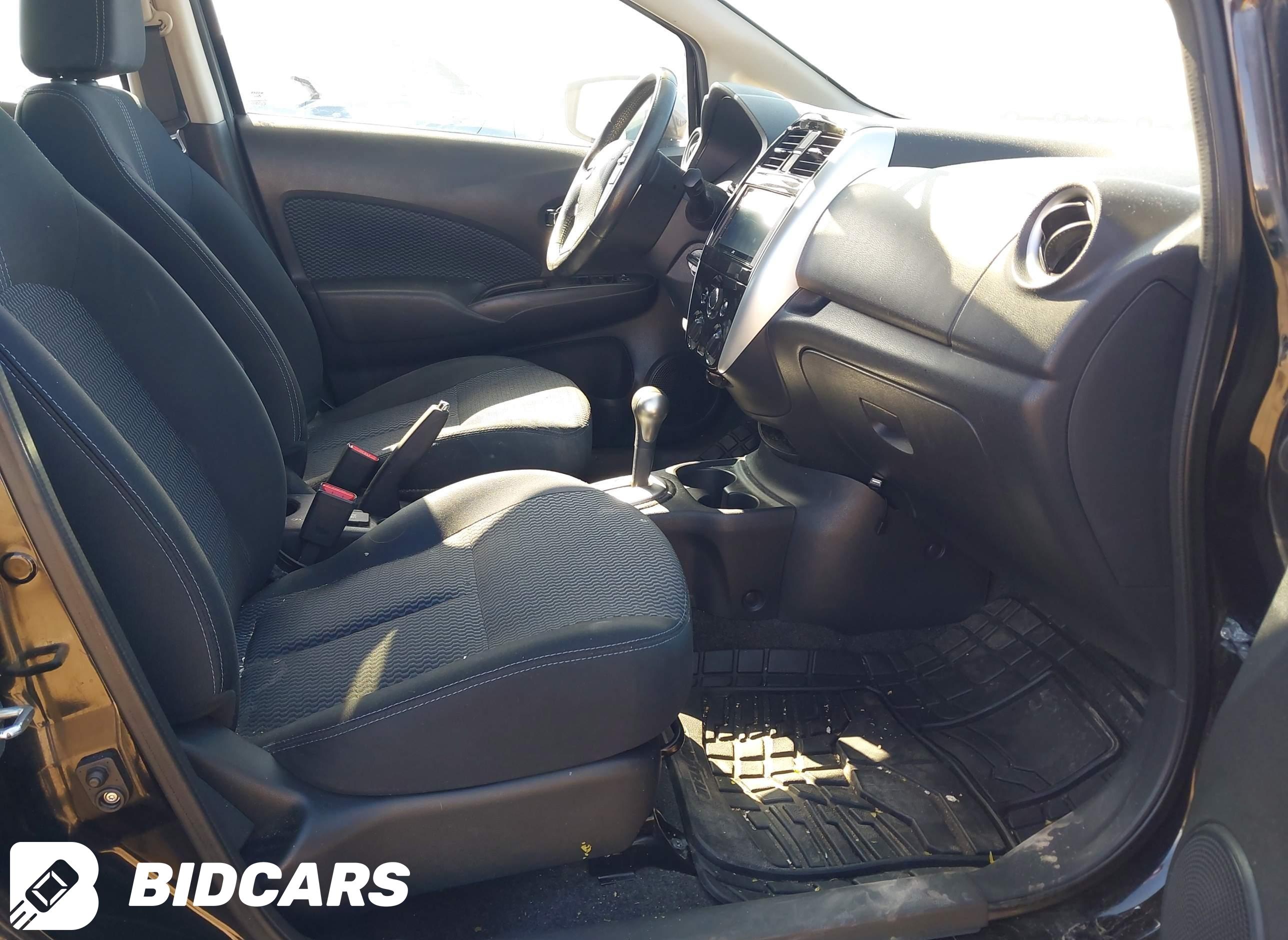 2015 Nissan Versa, Note SV