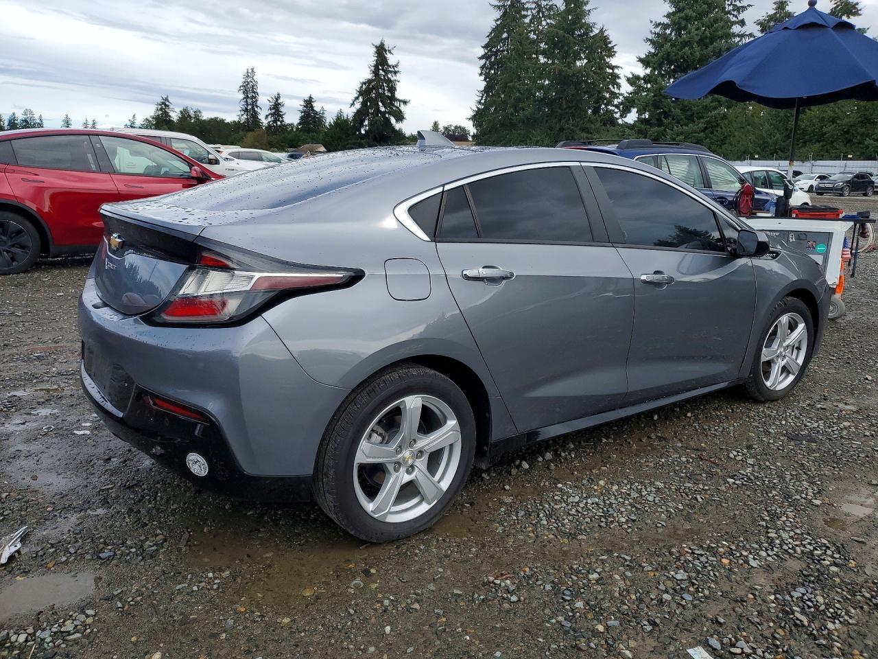 2018 Chevrolet Volt, LT