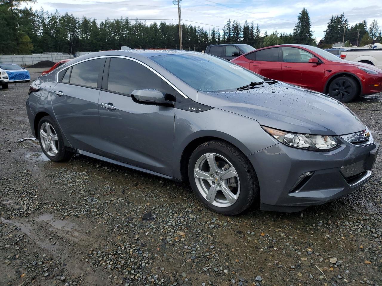 2018 Chevrolet Volt, LT