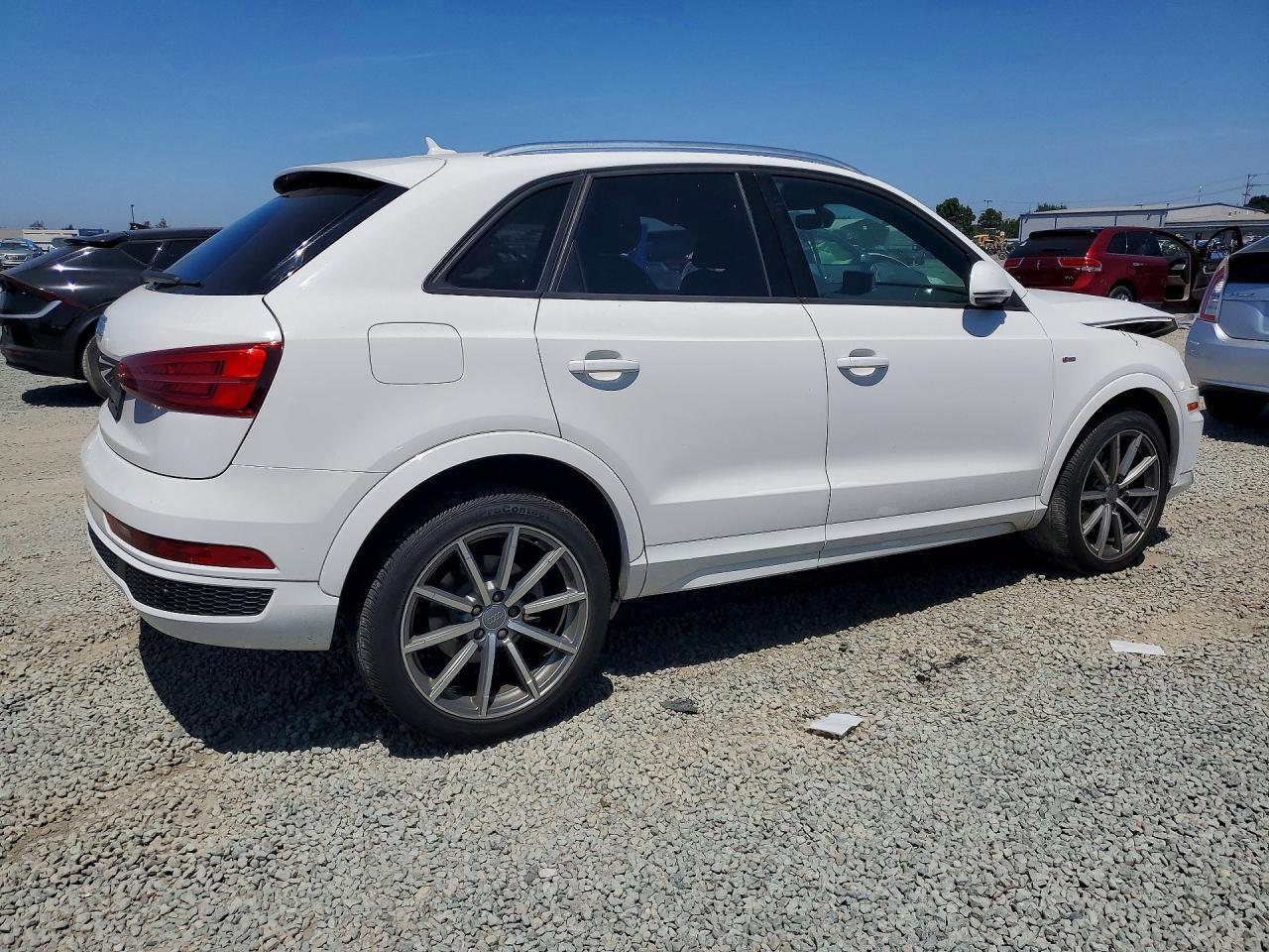 2018 Audi Q3, Premium