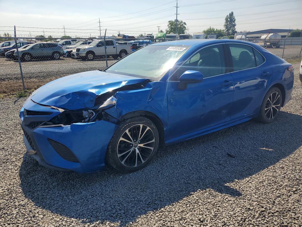 2019 Toyota Camry, SE