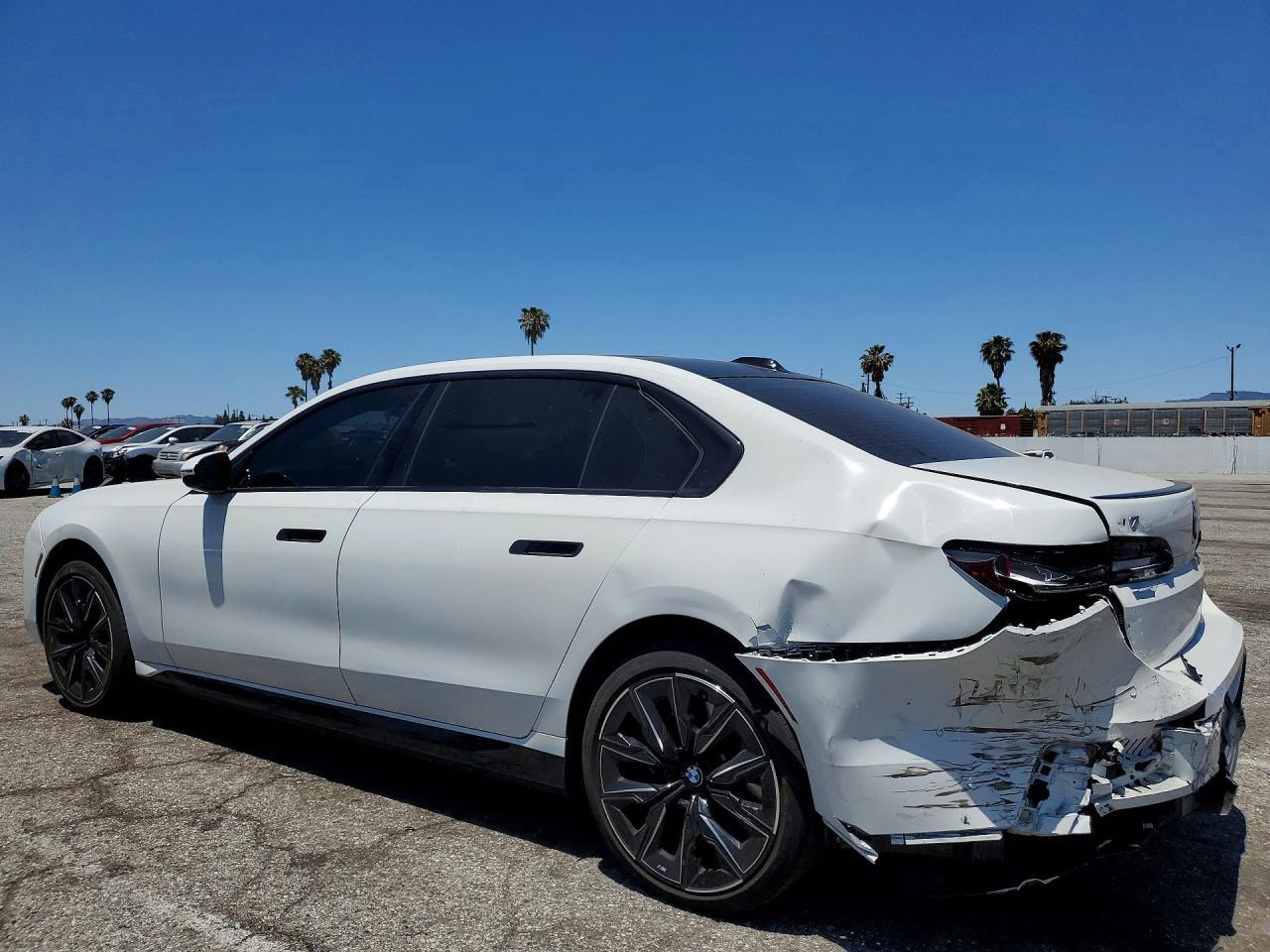 2024 BMW I7, Edrive50