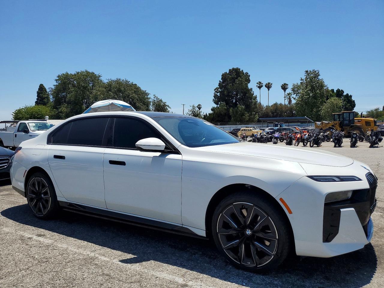 2024 BMW I7, Edrive50