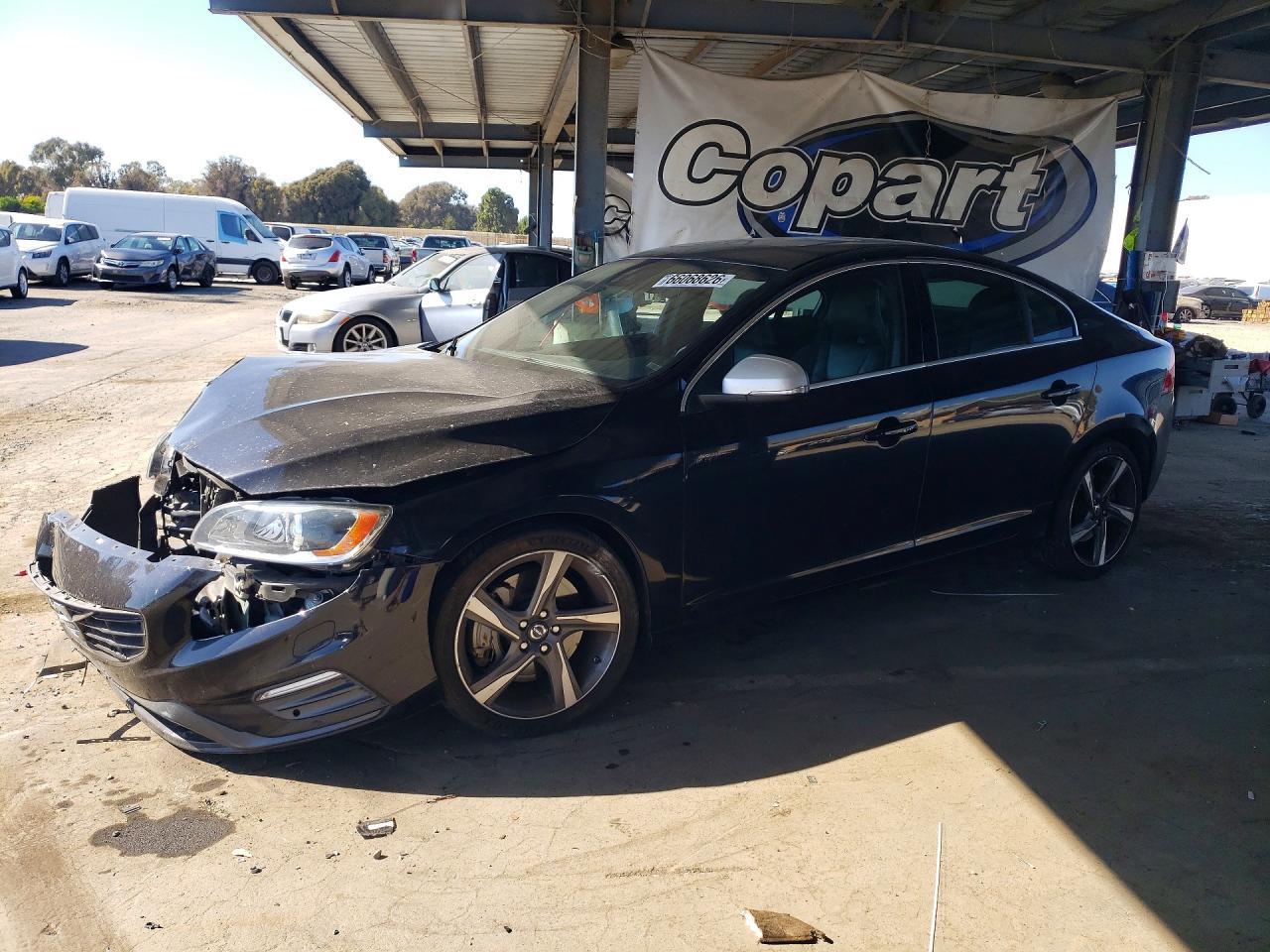 2015 Volvo S60, Platinum