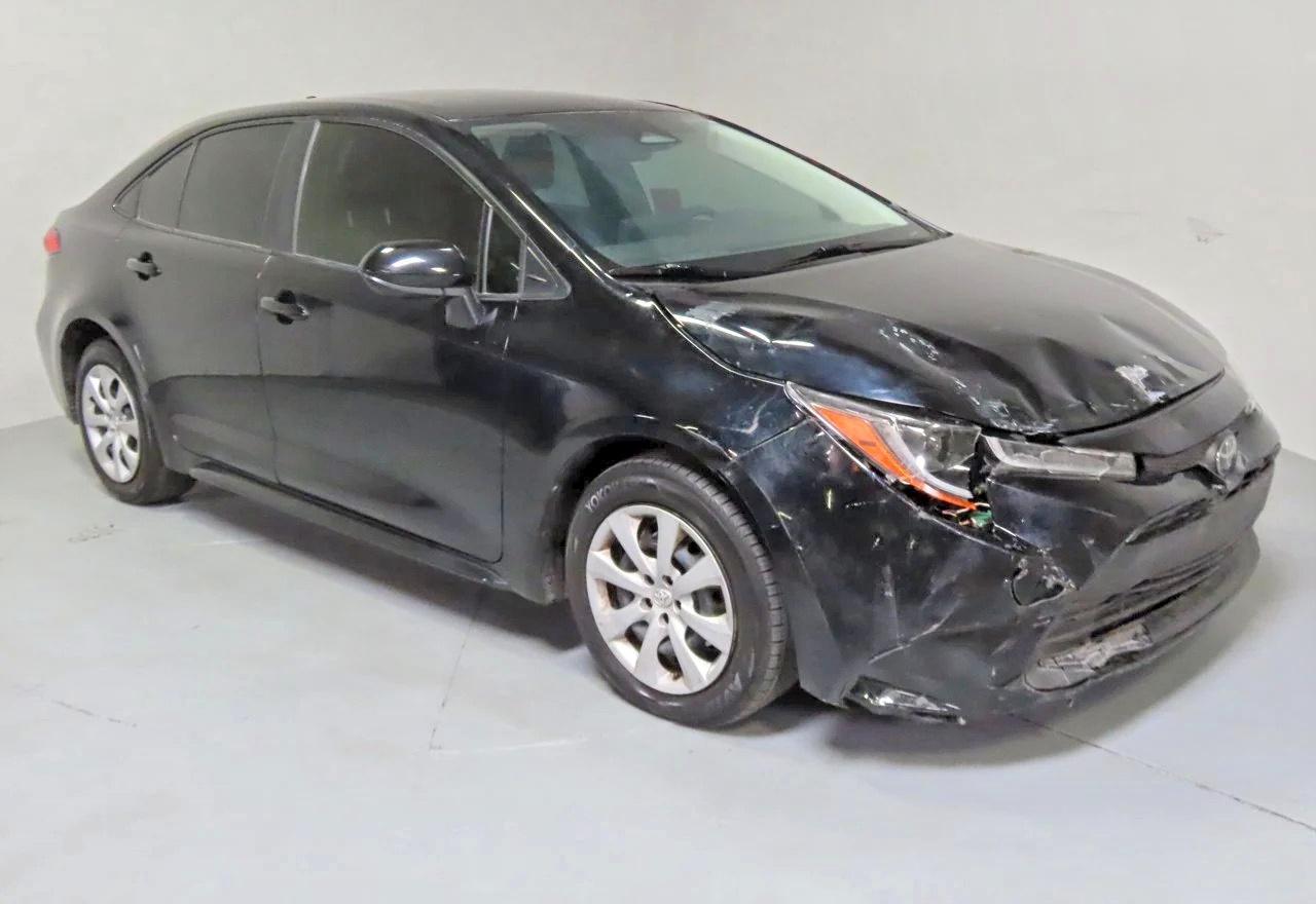 2024 Toyota Corolla, LE