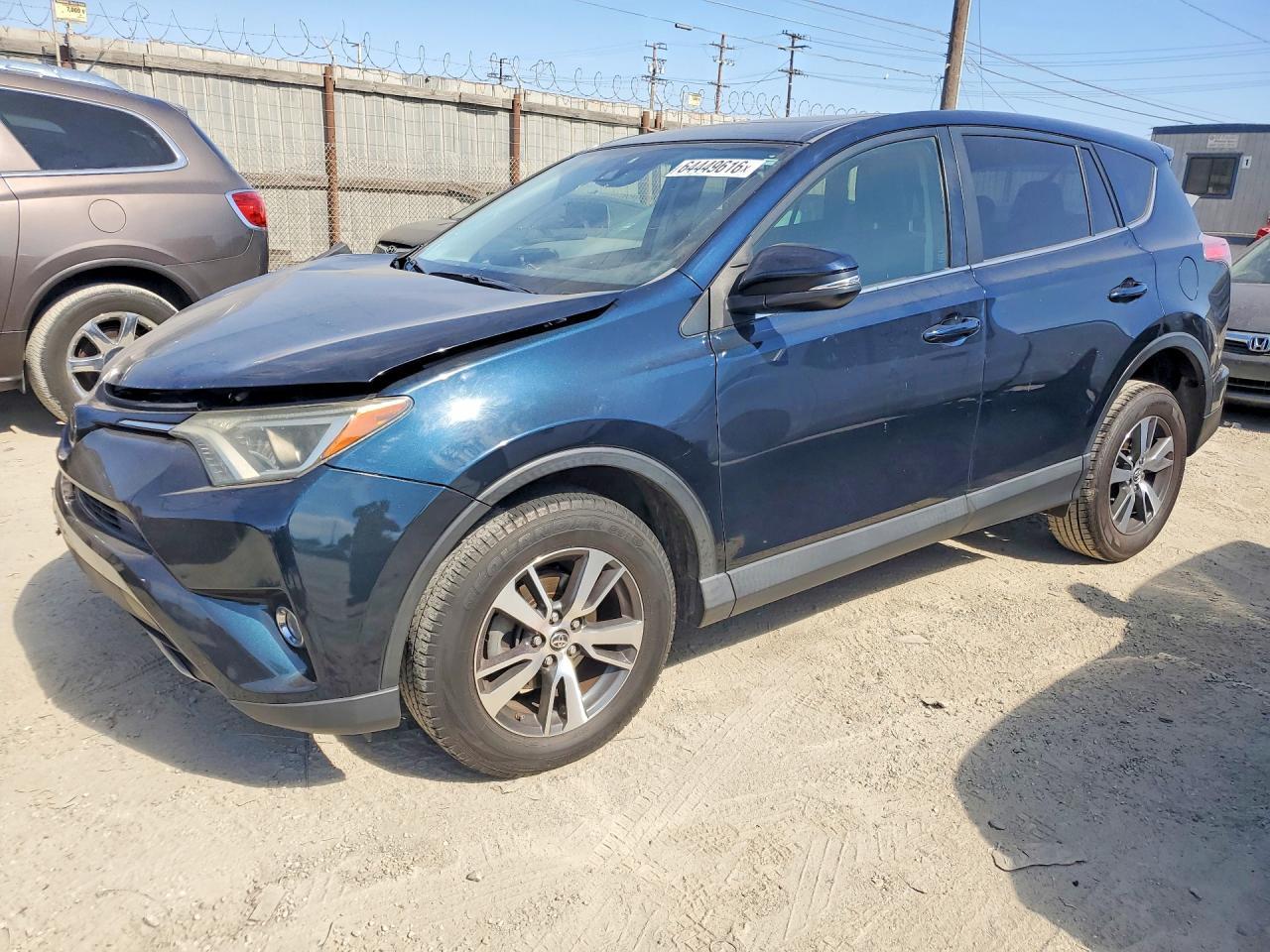 2018 Toyota RAV4, Xle