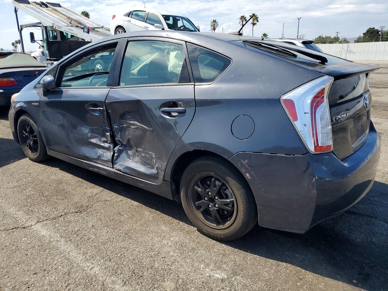 2015 Toyota Prius, Four