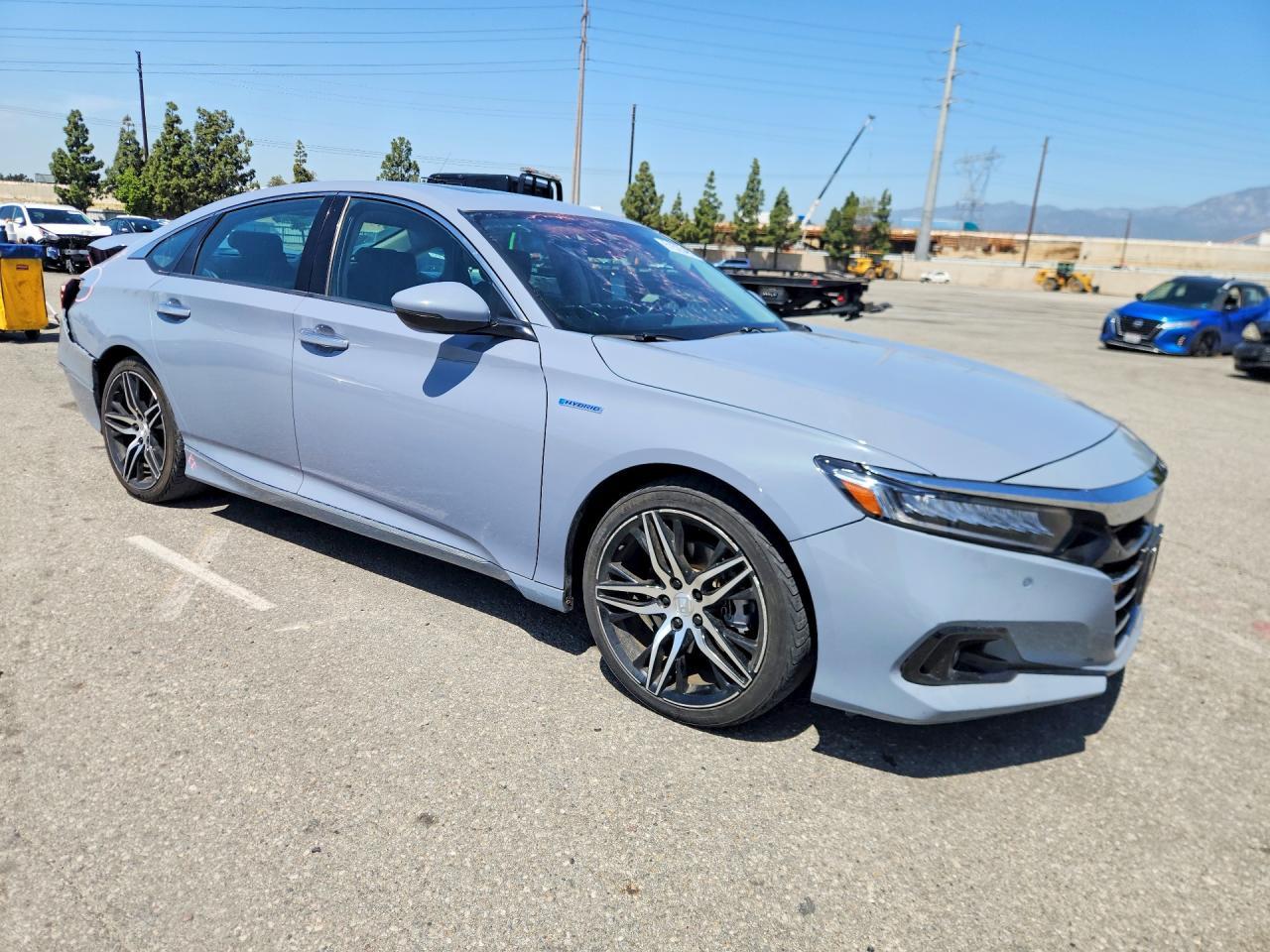 2022 Honda Accord, Touring Hy...