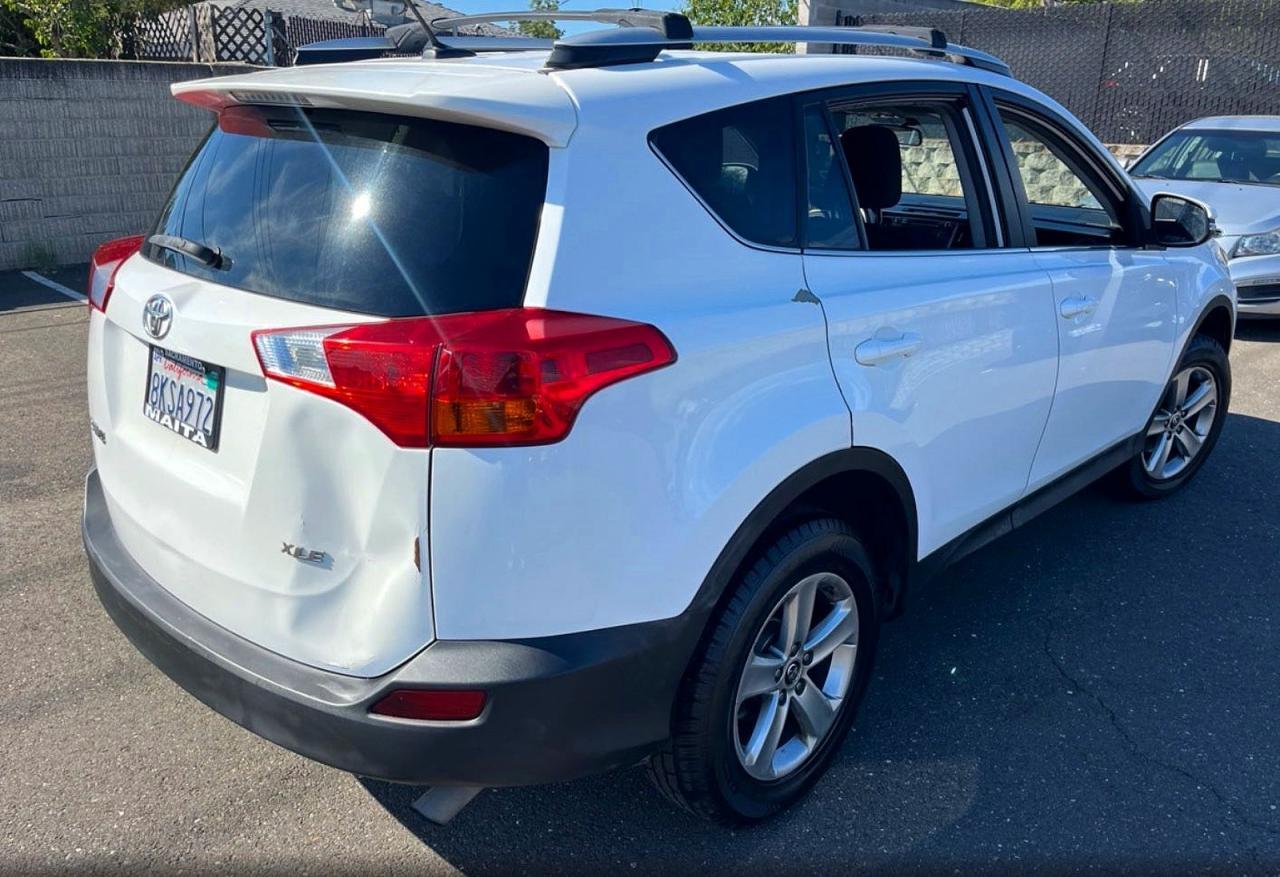 2015 Toyota RAV4, Xle