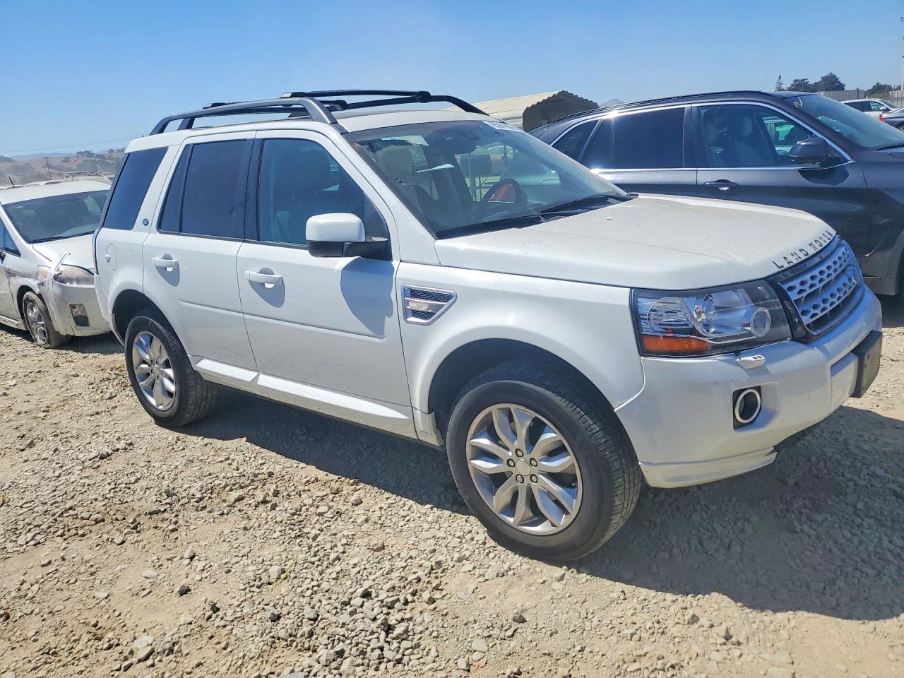 2015 Land Rover LR2, Base/Hse