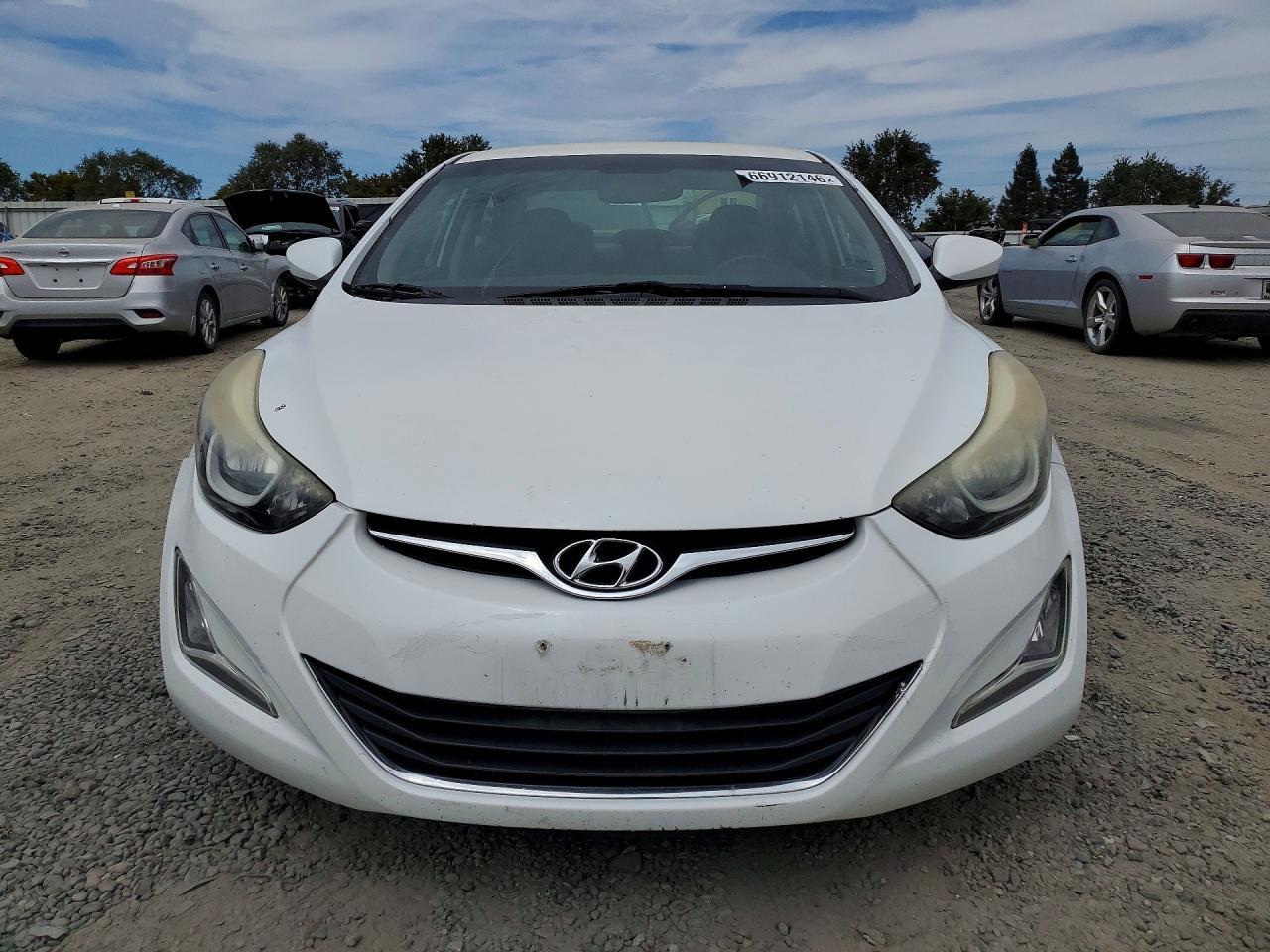 2015 Hyundai Elantra, SE