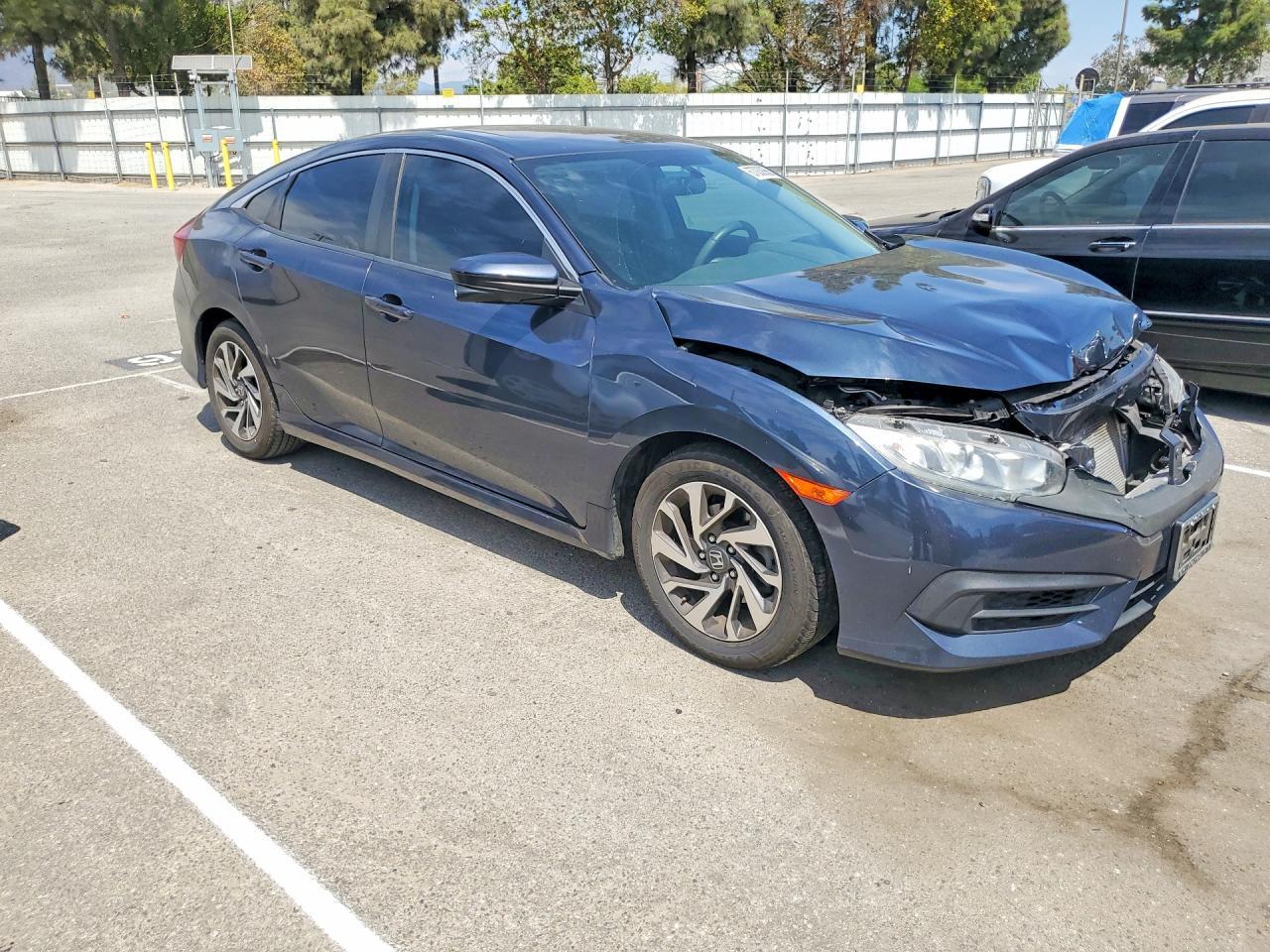 2018 Honda Civic, EX