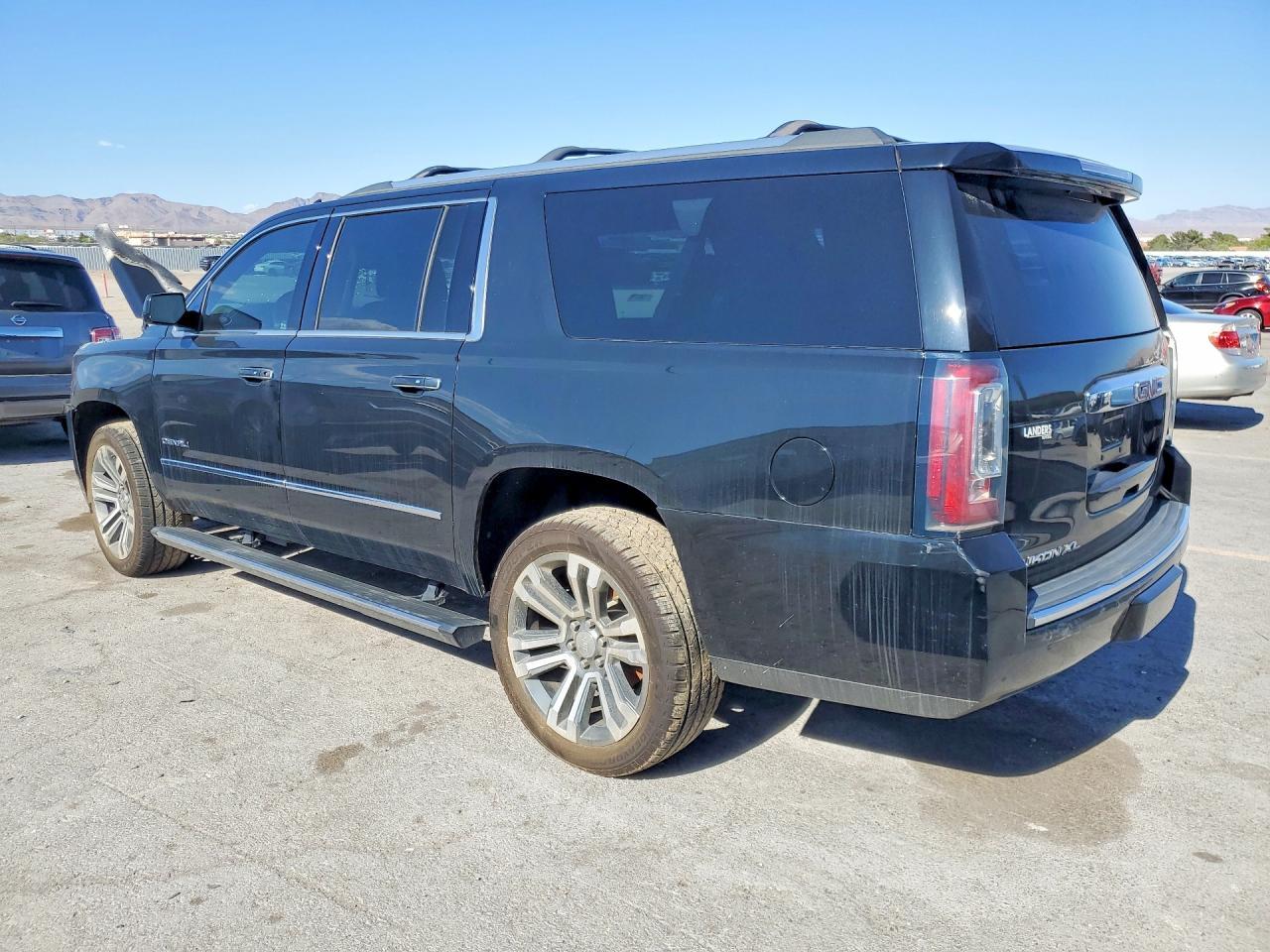 2020 GMC Yukon, Denali