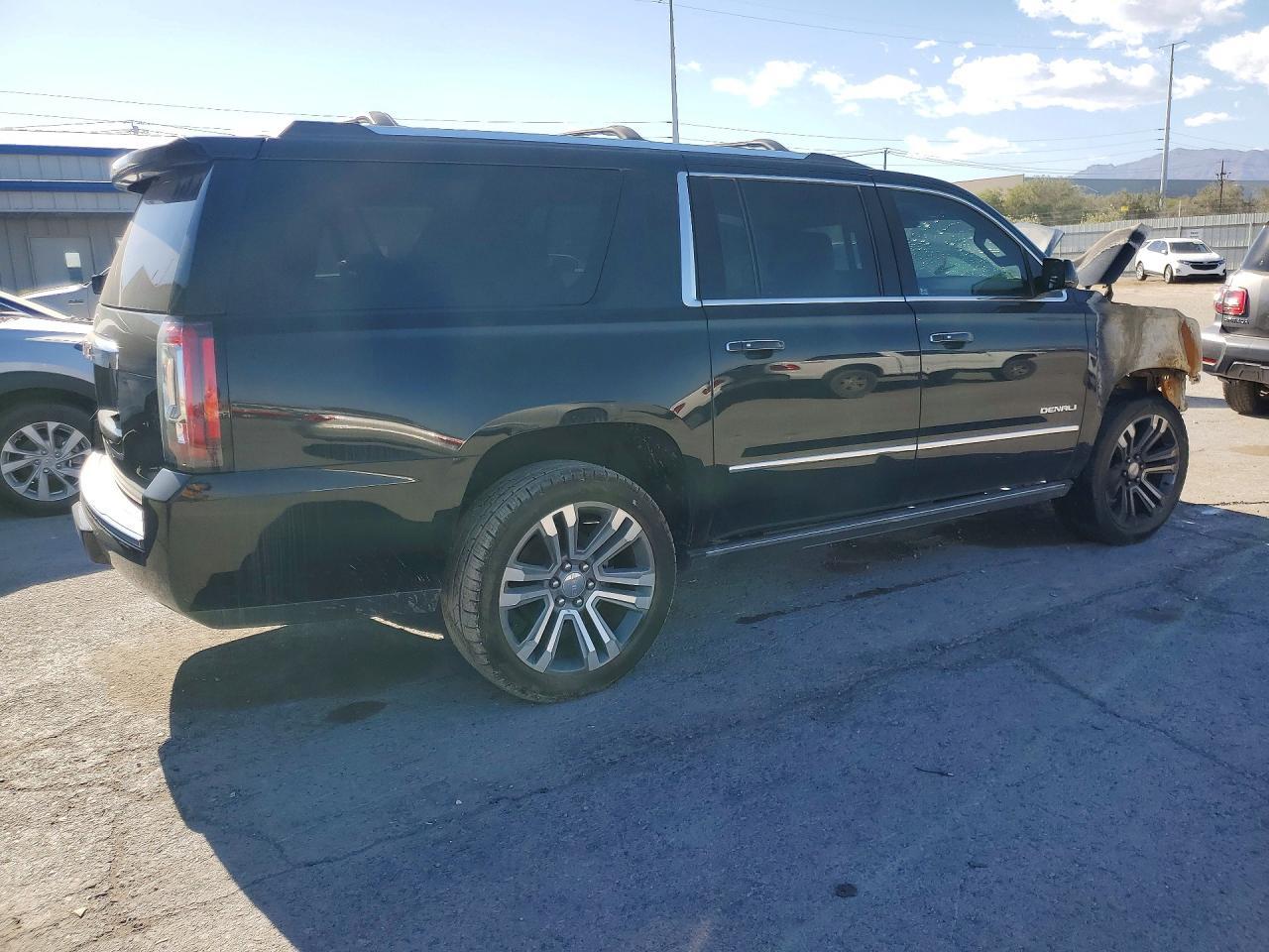 2020 GMC Yukon, Denali