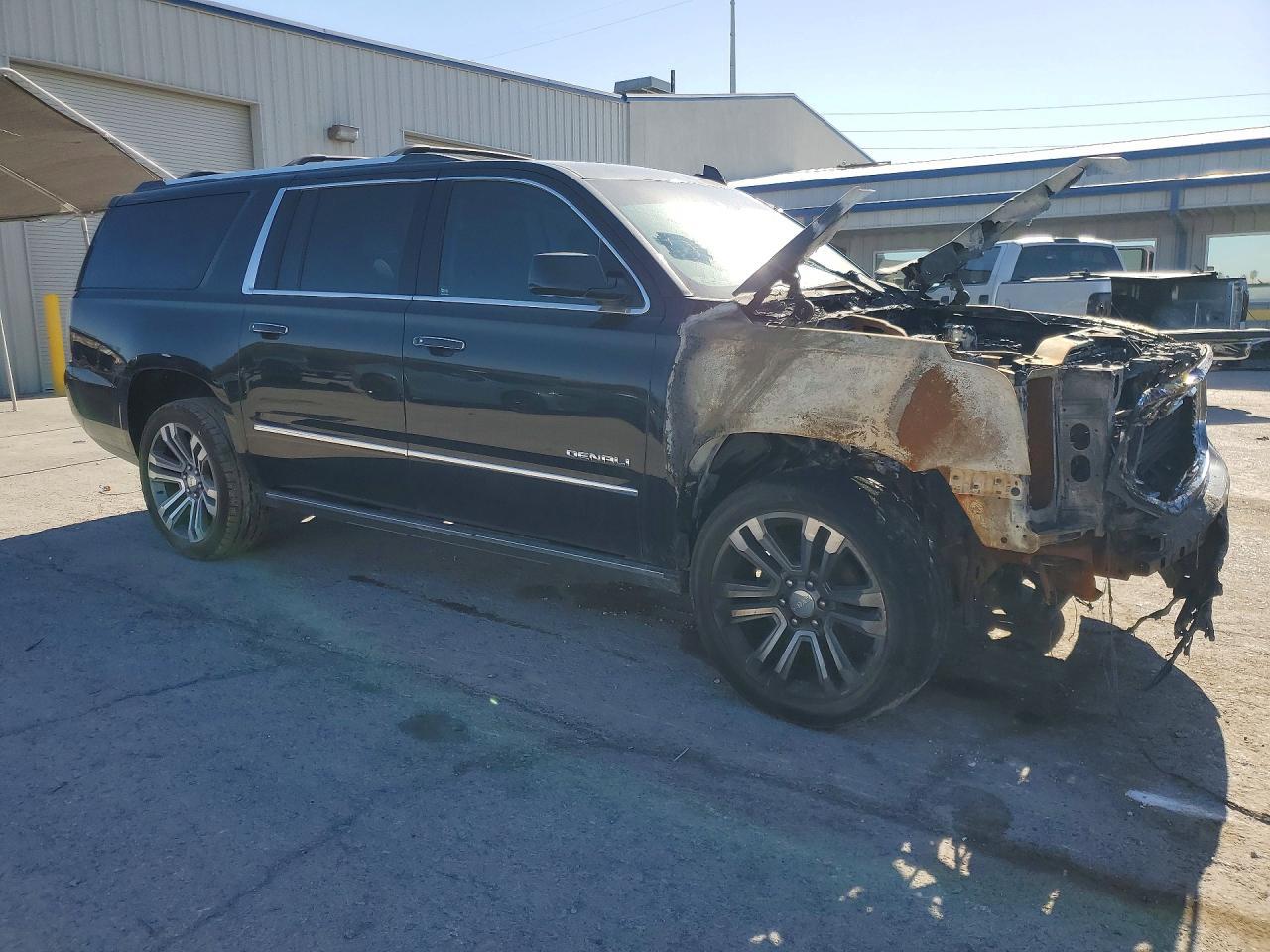 2020 GMC Yukon, Denali
