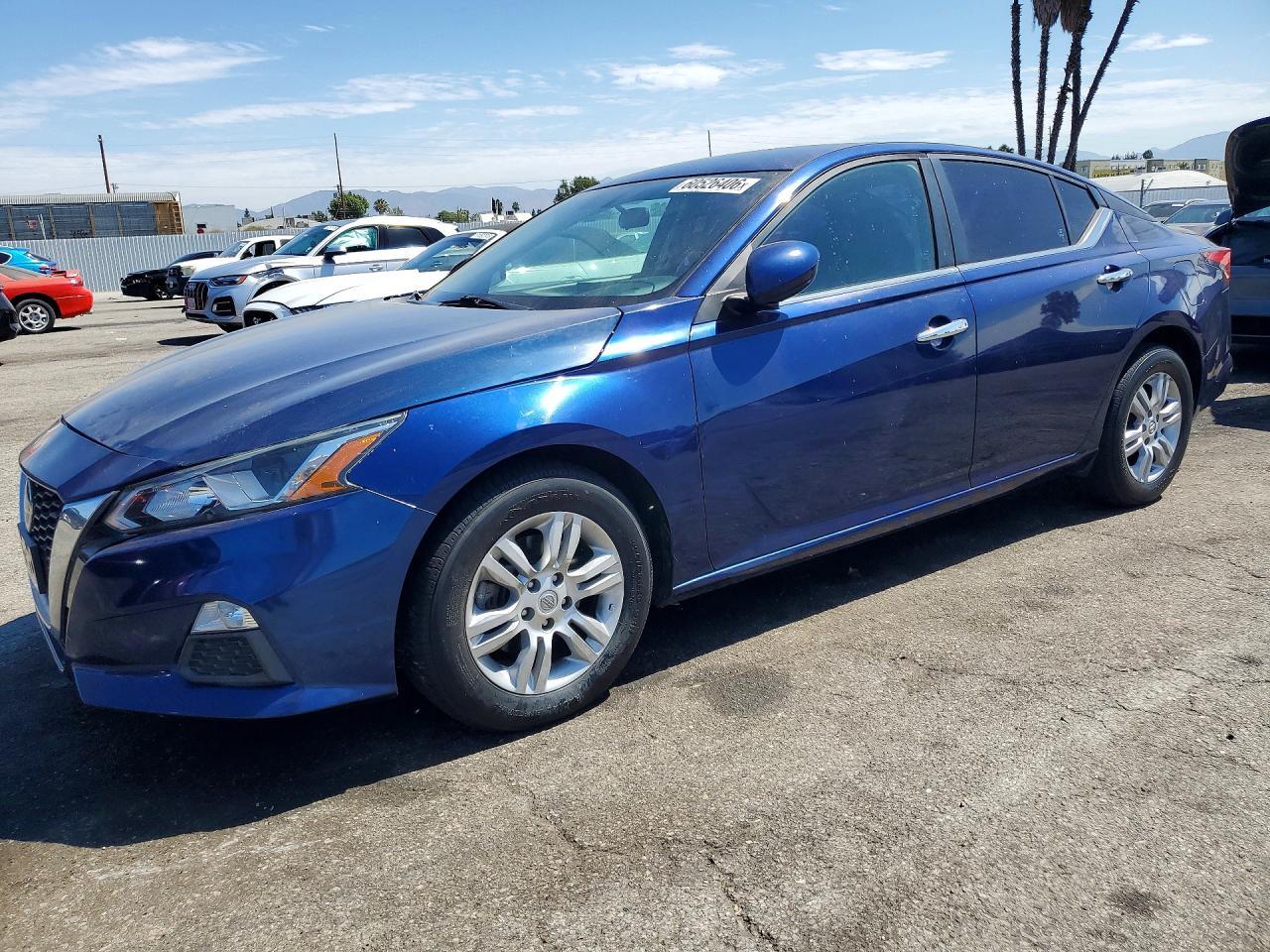 2019 Nissan Altima, S