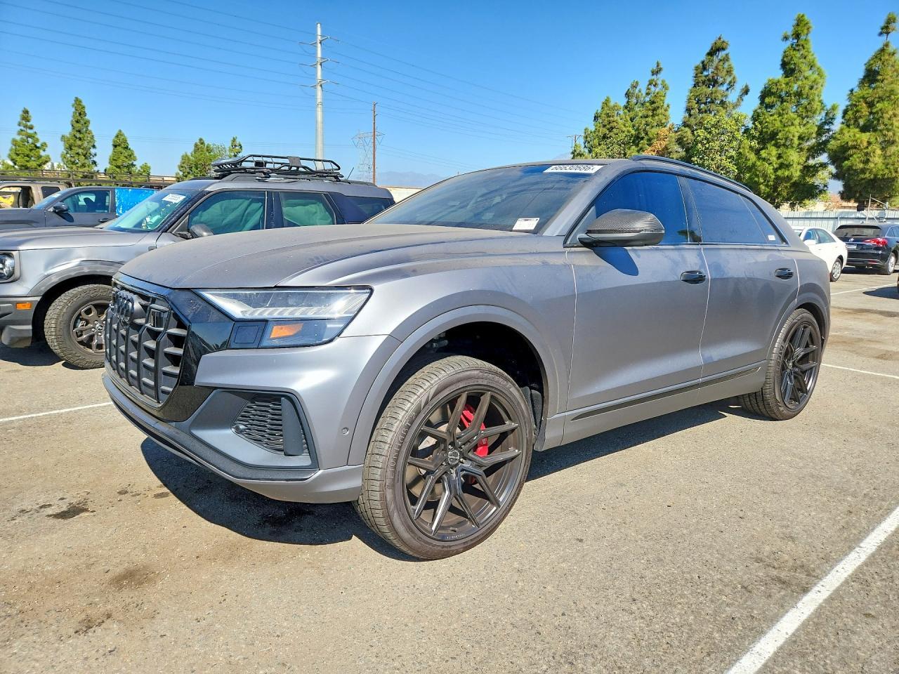 2020 Audi SQ8, Prestige