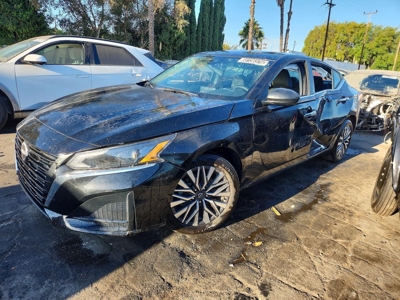 2025 Nissan Altima, SV