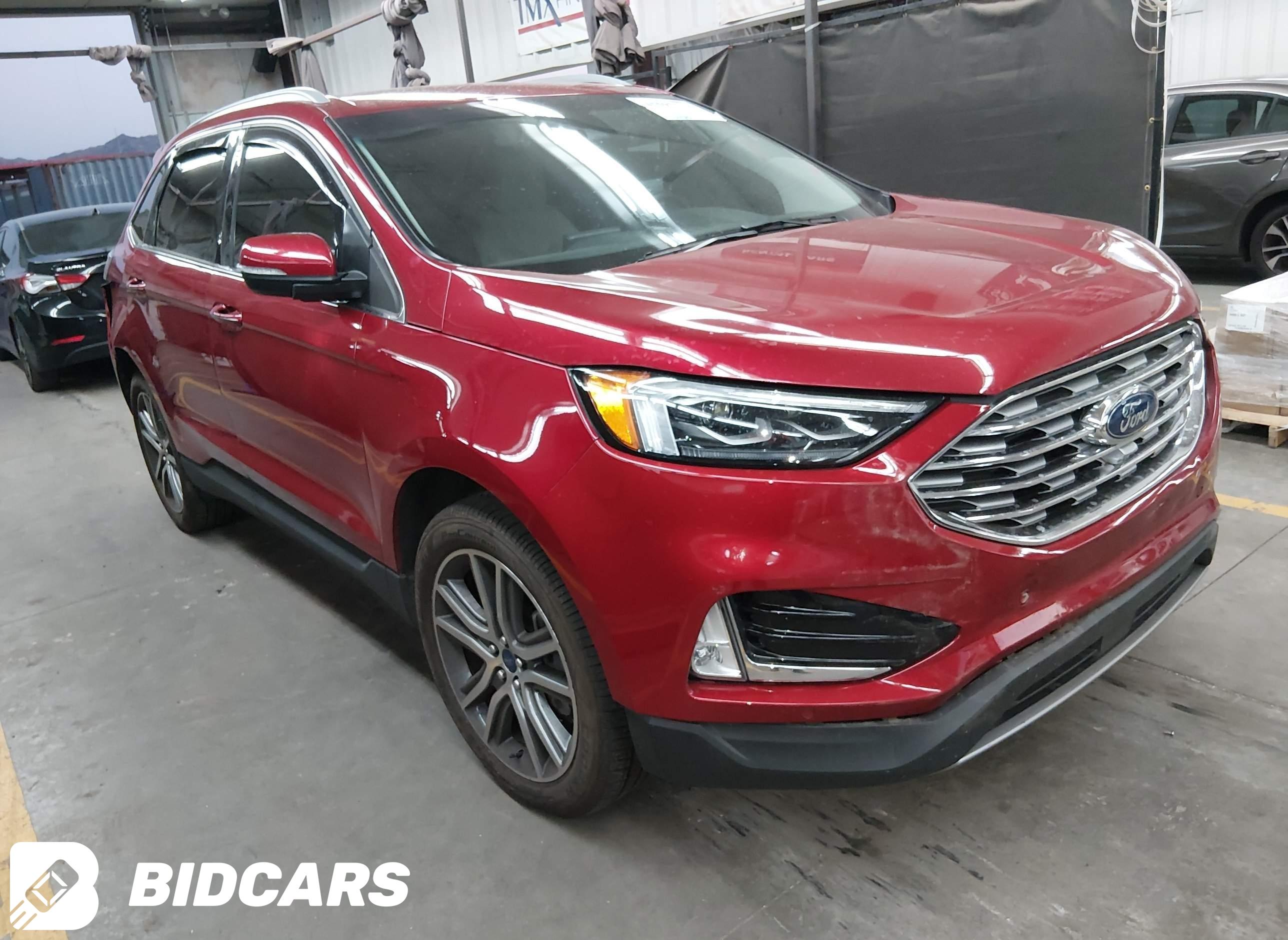 2022 Ford Edge, Titanium