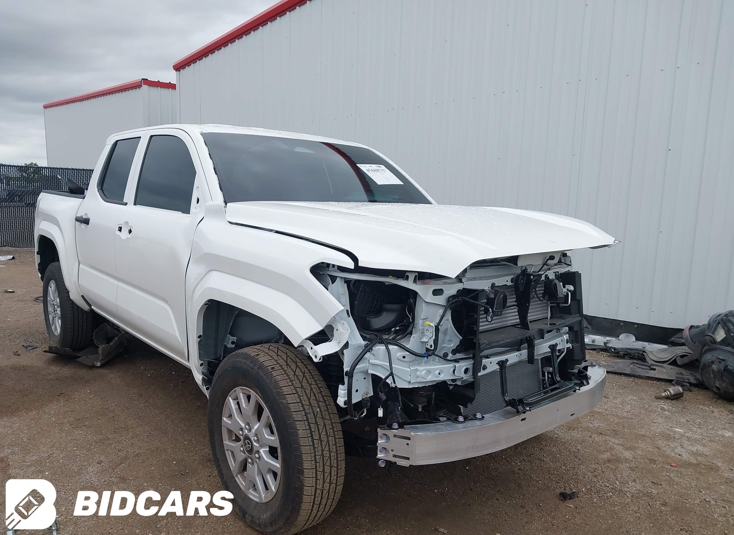 2026 Toyota Tacoma, SR