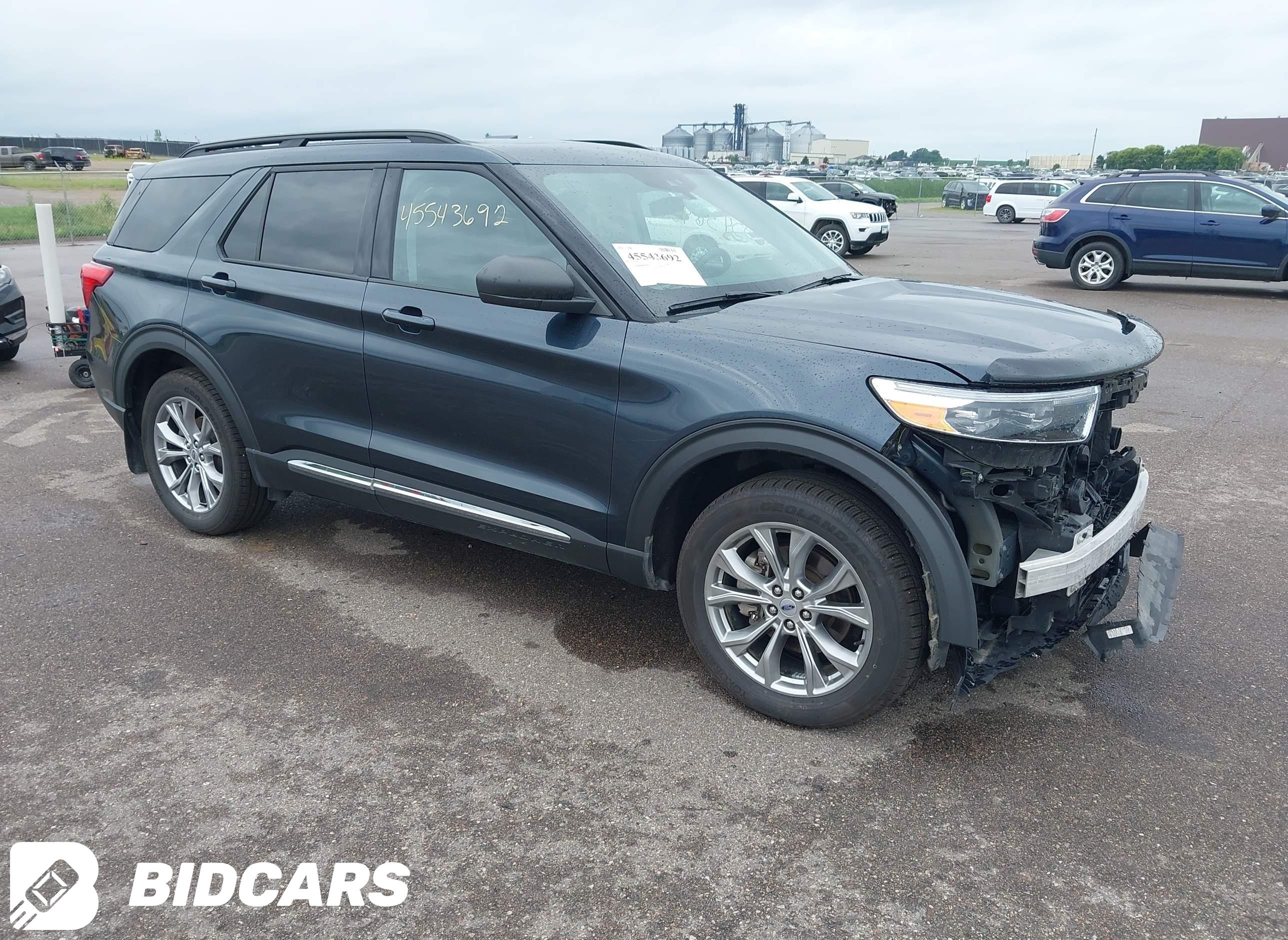 2023 Ford Explorer, Xlt