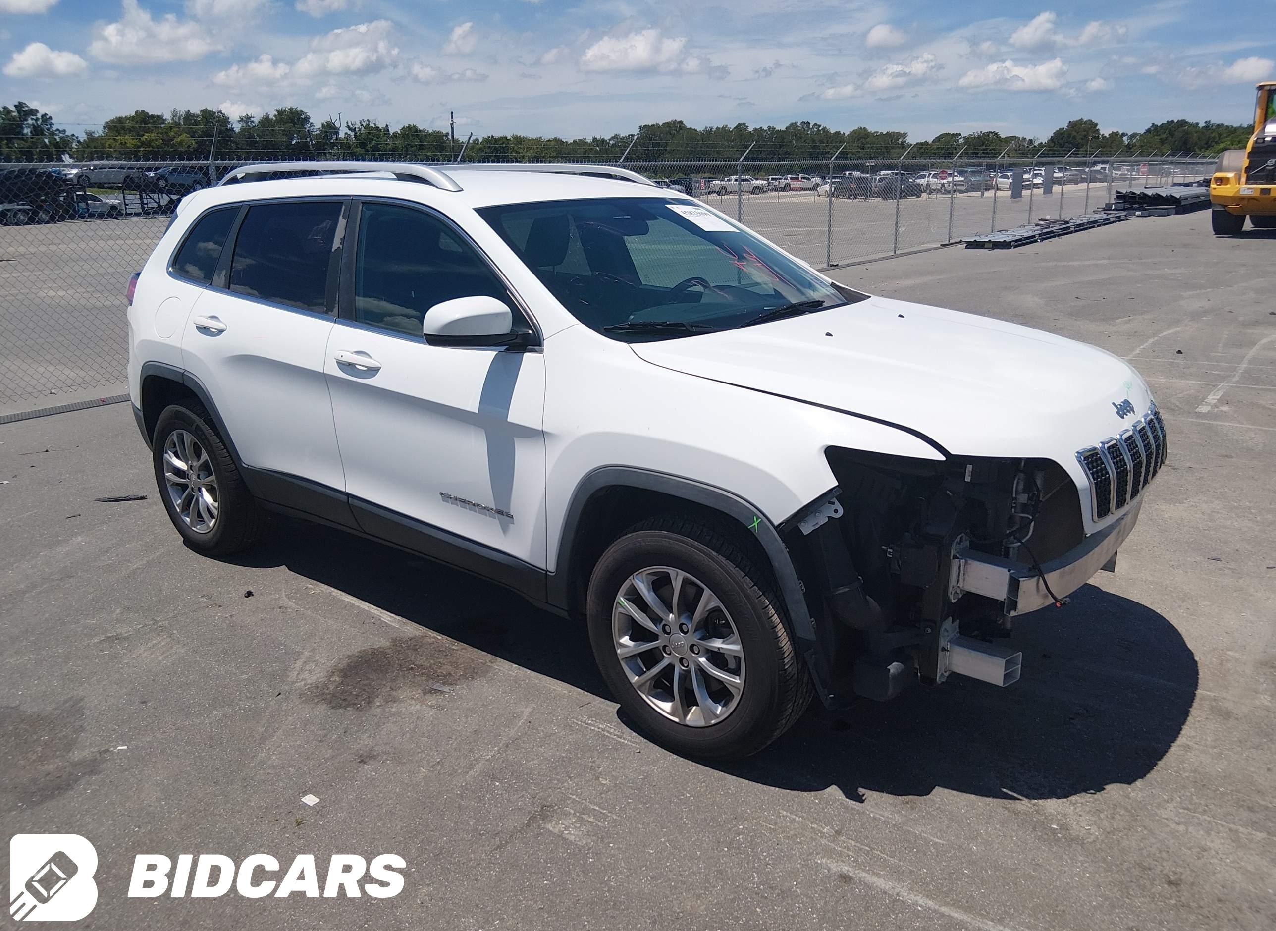2019 Jeep Cherokee, Latitude...