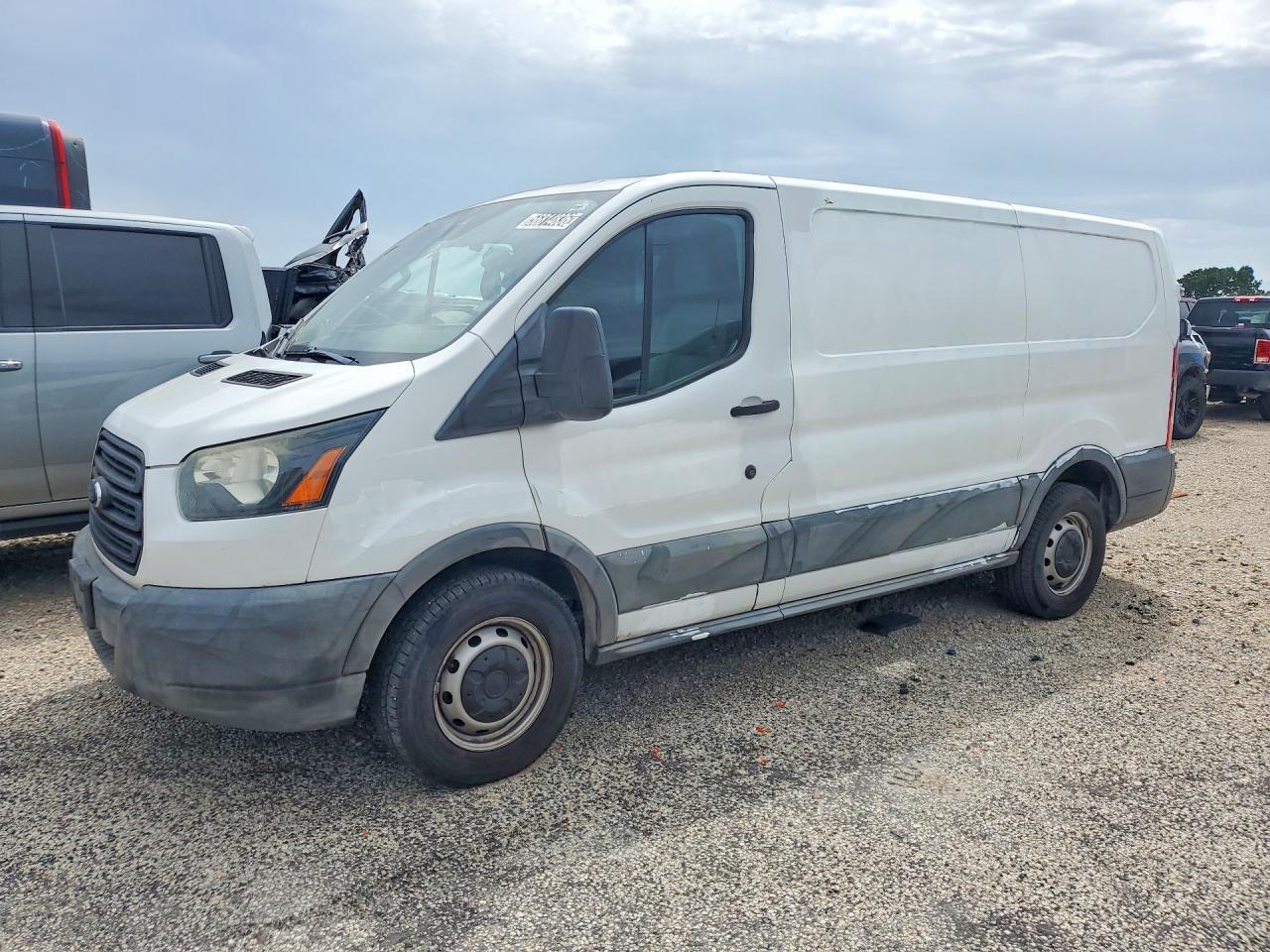 2016 Ford Transit, T-150