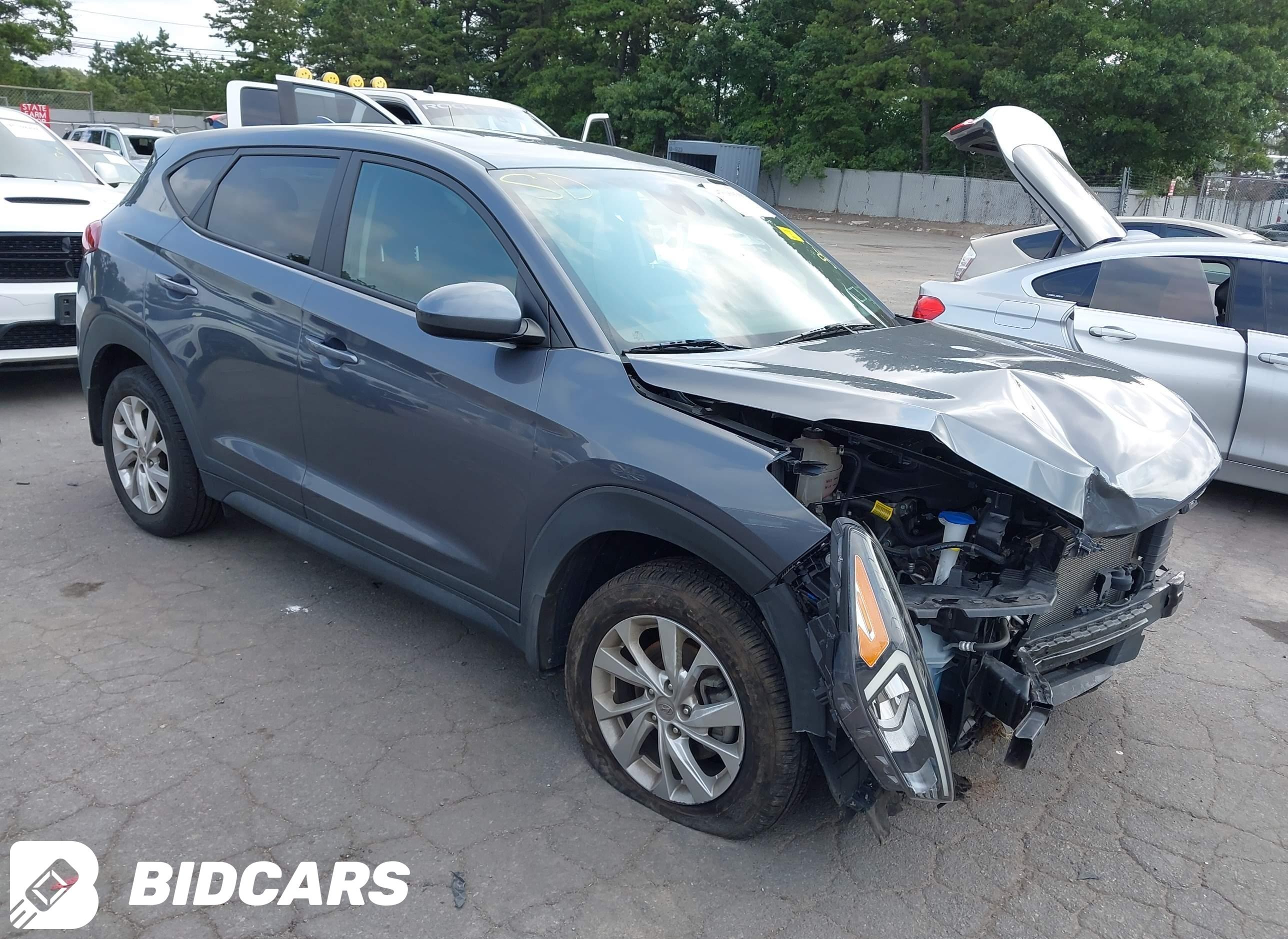 2021 Hyundai Tucson, SE