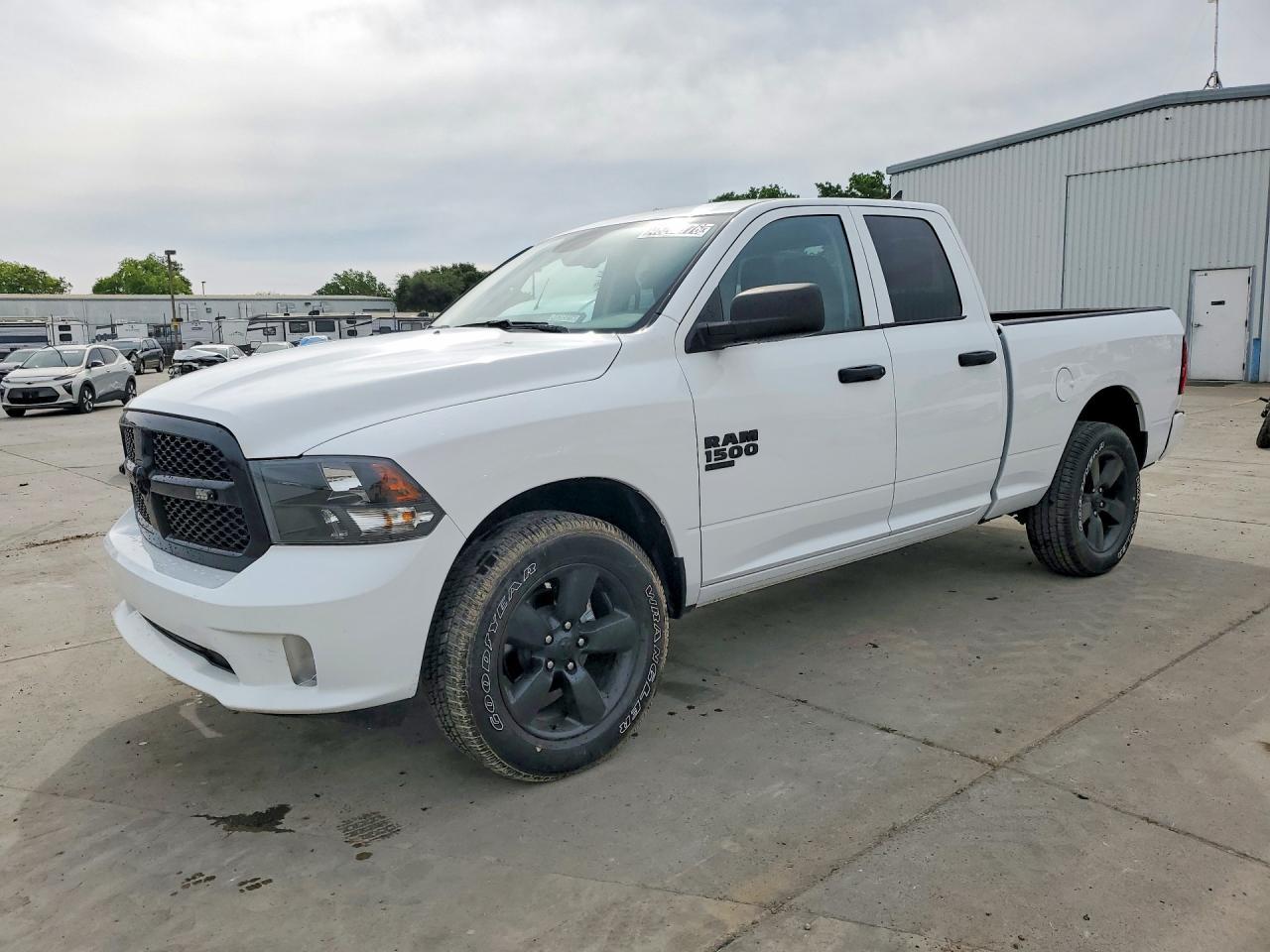 2022 RAM 1500, Tradesman