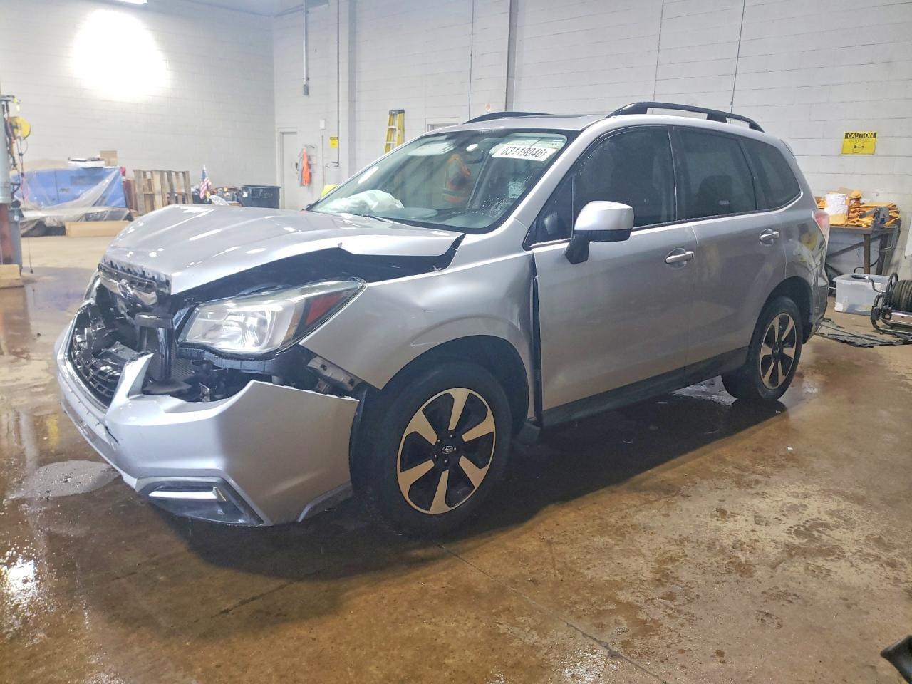 2018 Subaru Forester, 2.5I Pr...