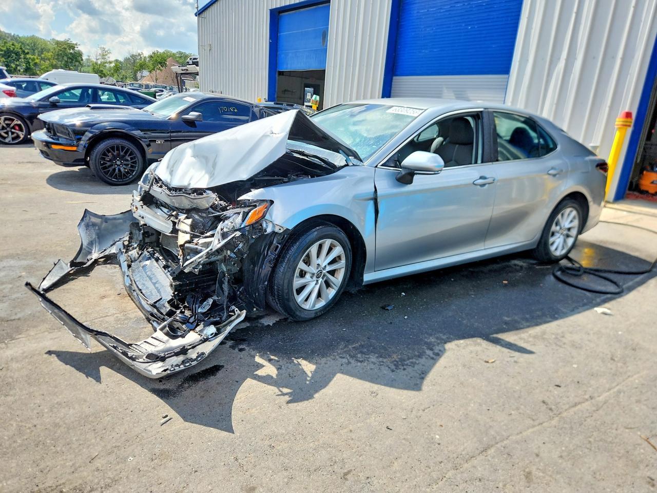 2022 Toyota Camry, LE