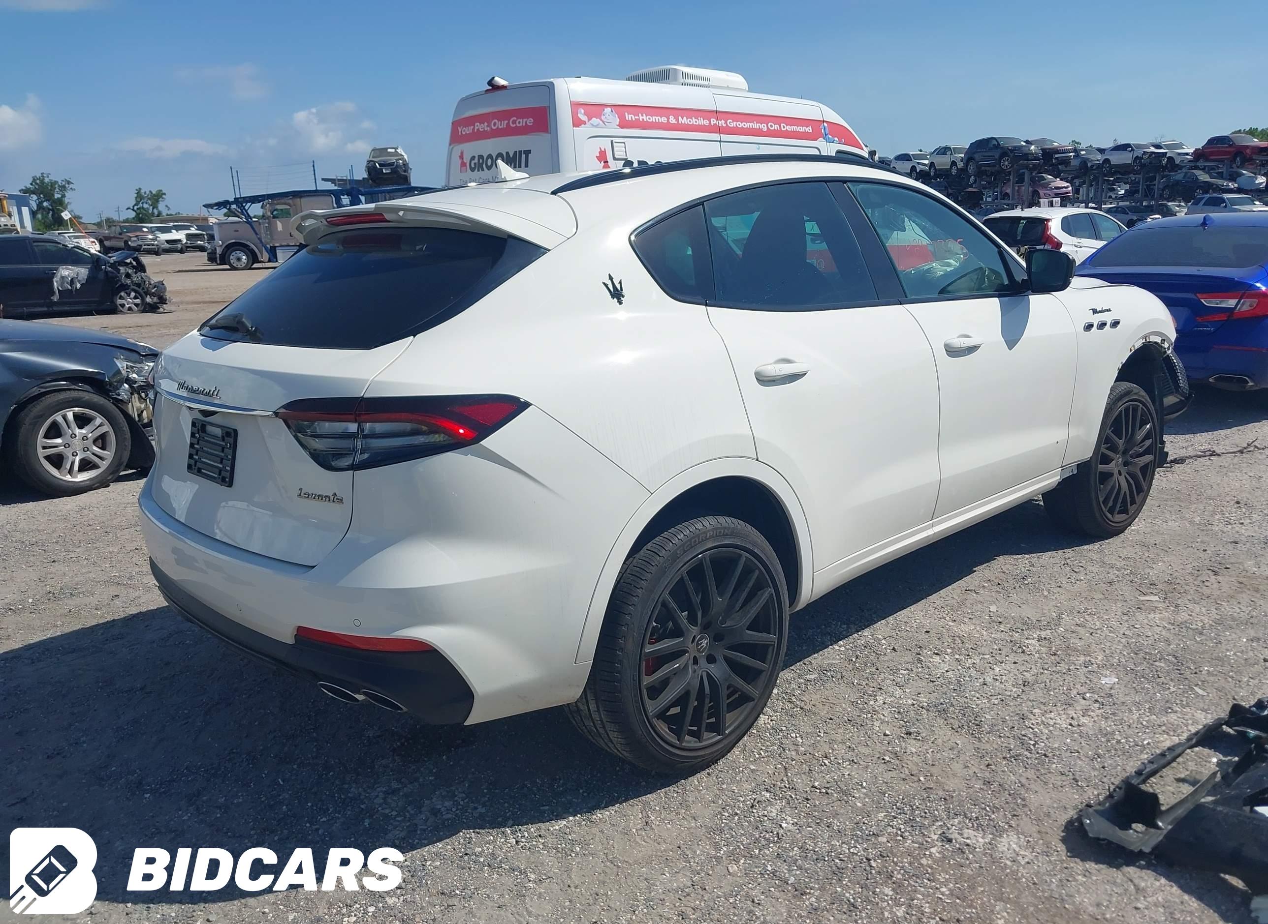 2024 Maserati Levante, Modena...