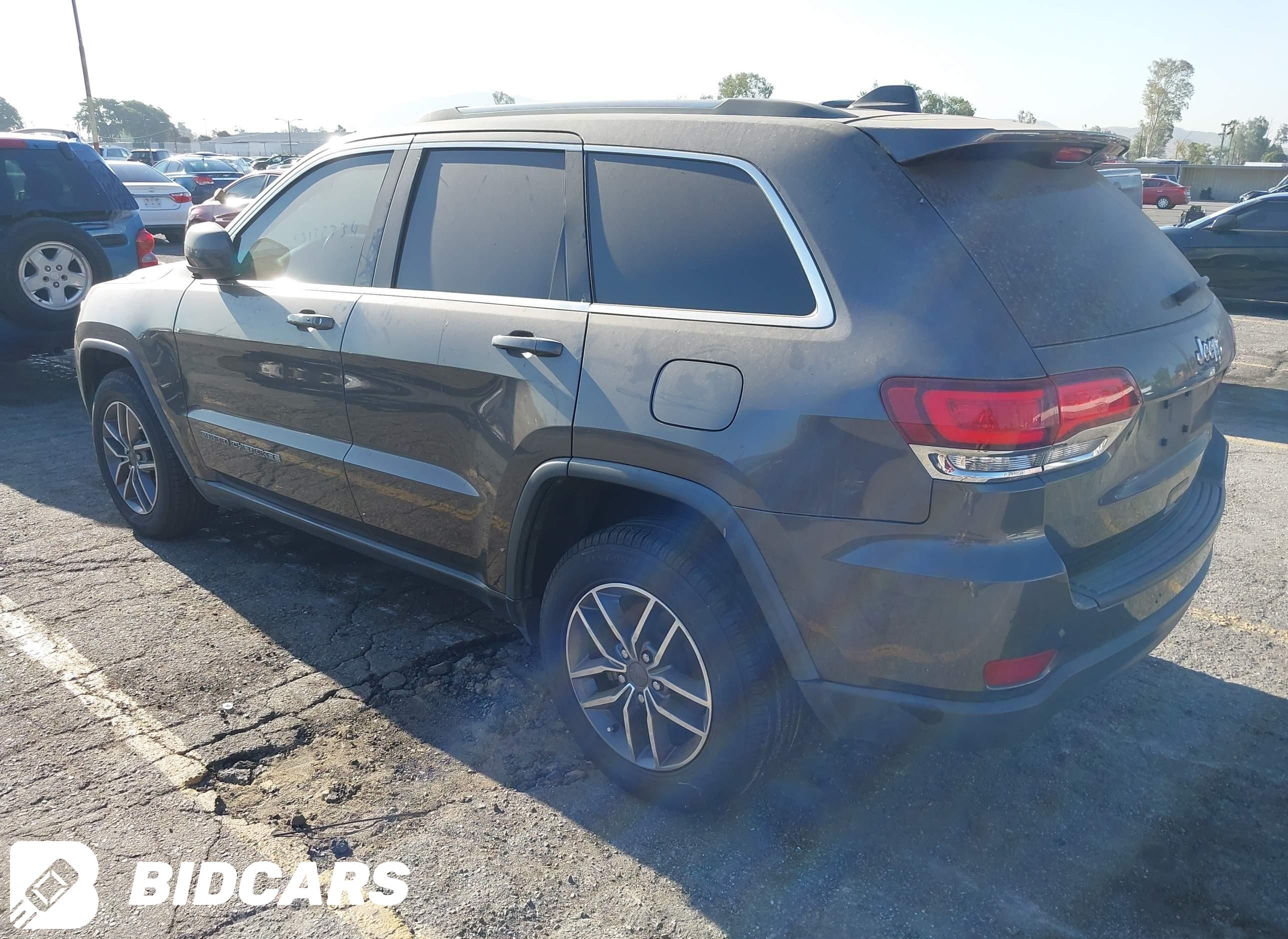 2020 Jeep Grand Cherokee, Lar...