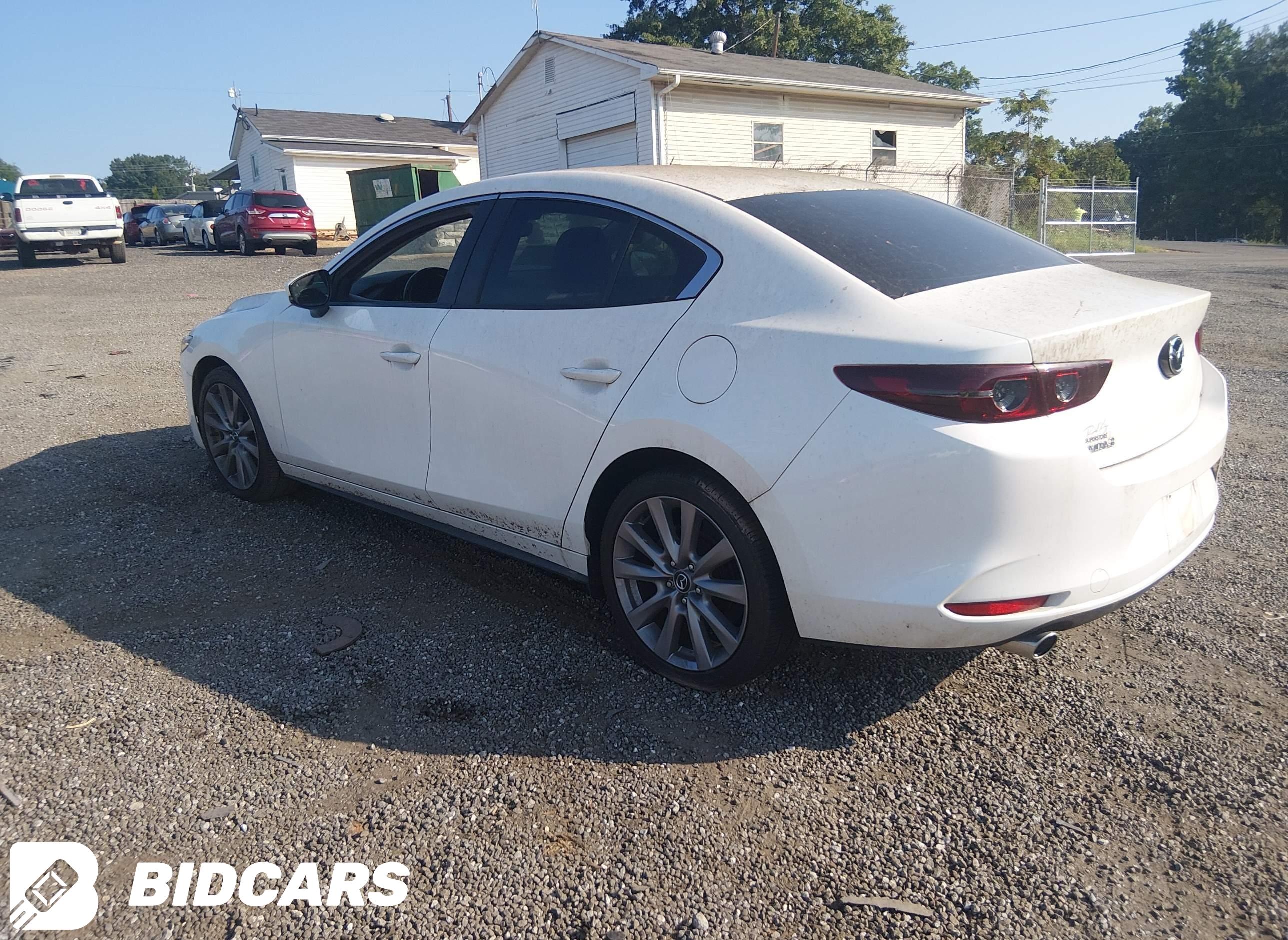 2021 Mazda 3, Select