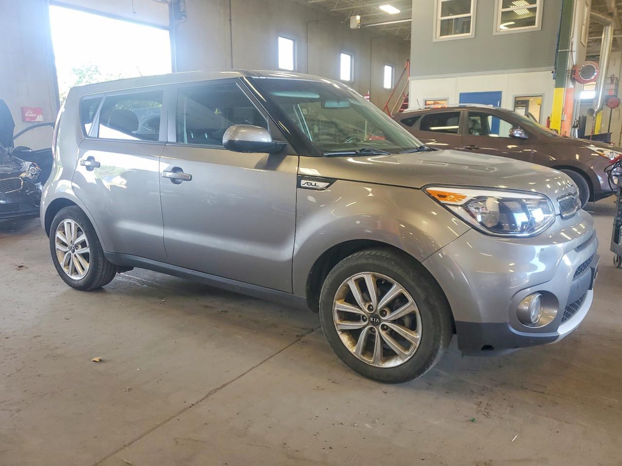 2018 KIA Soul, +