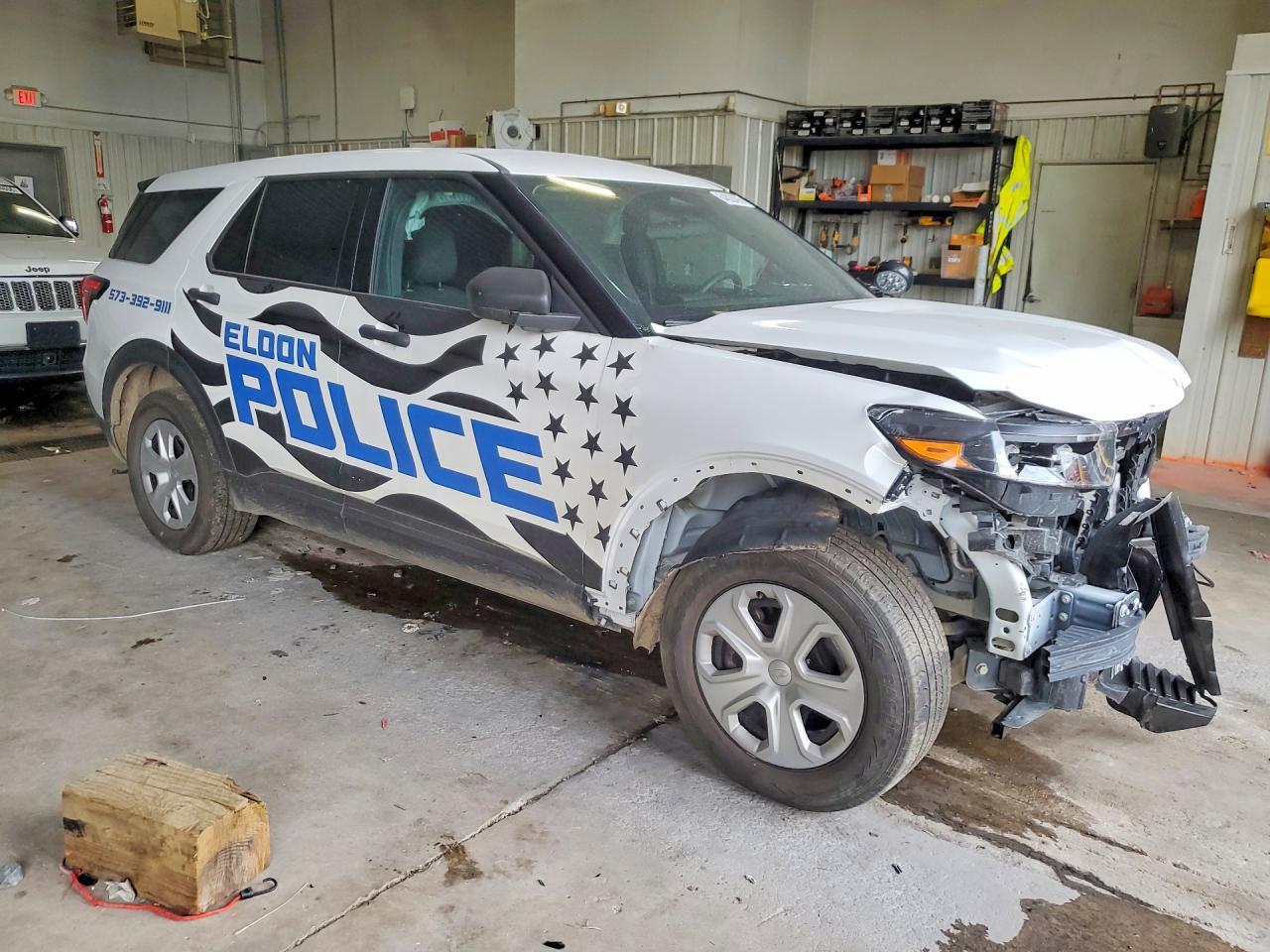 2025 Ford Explorer, Police In...